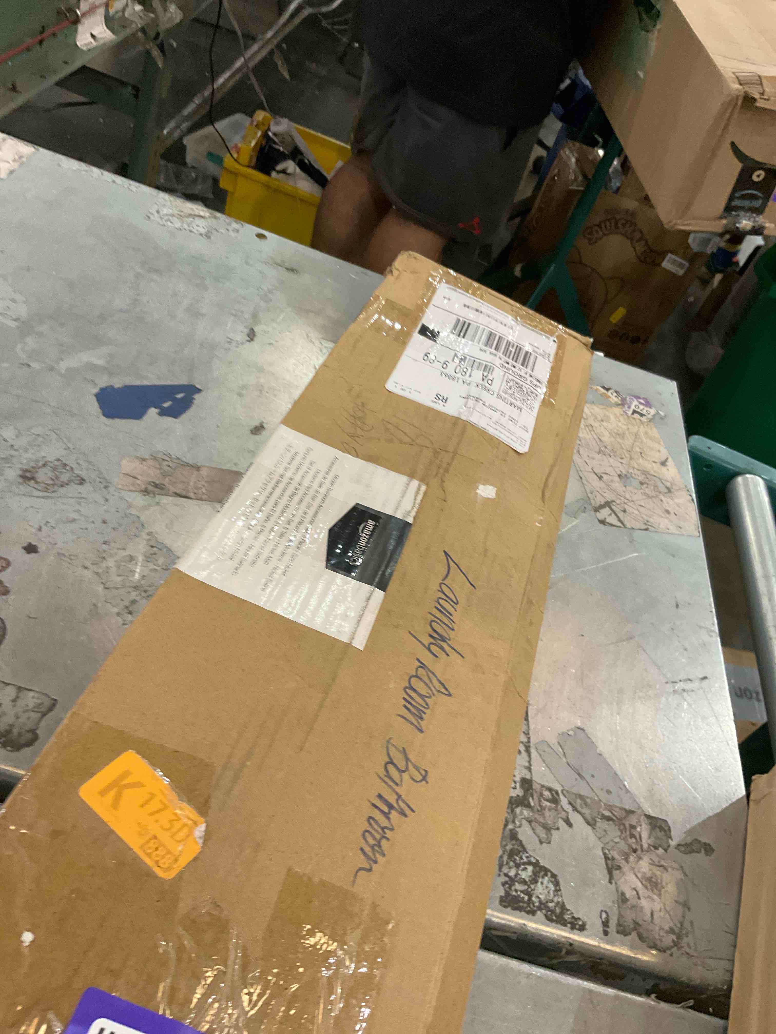 https://s3.amazonaws.com/lotting-images-prod/bidfta/PPE2545761_1751999460829.jpeg