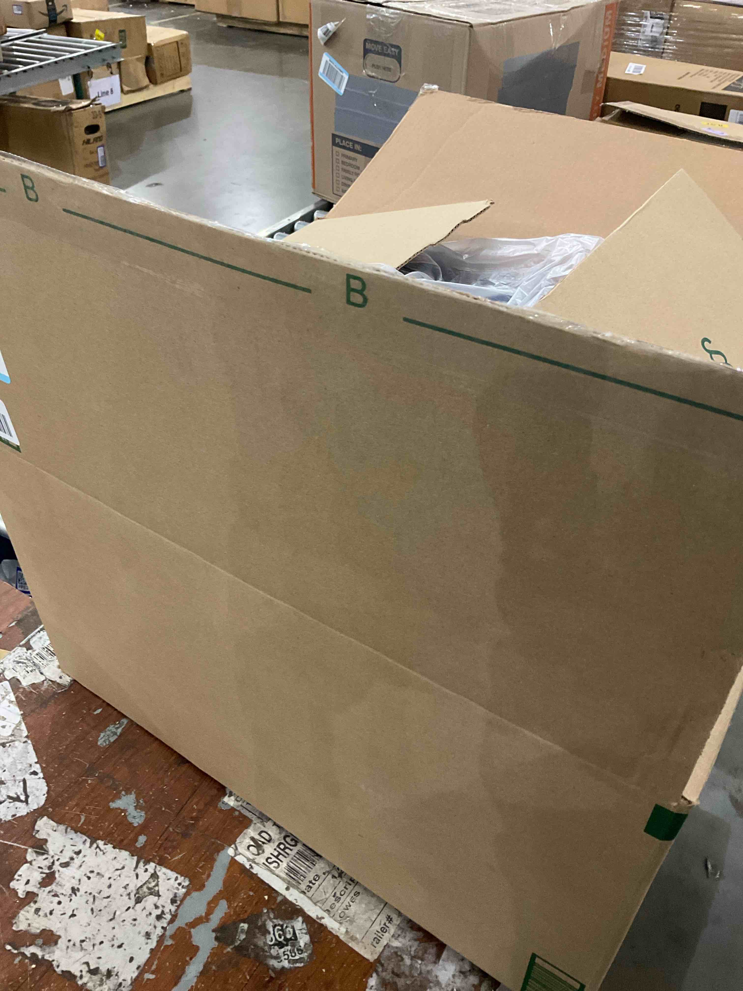 https://s3.amazonaws.com/lotting-images-prod/bidfta/PPE2546024_1752072748904.jpeg