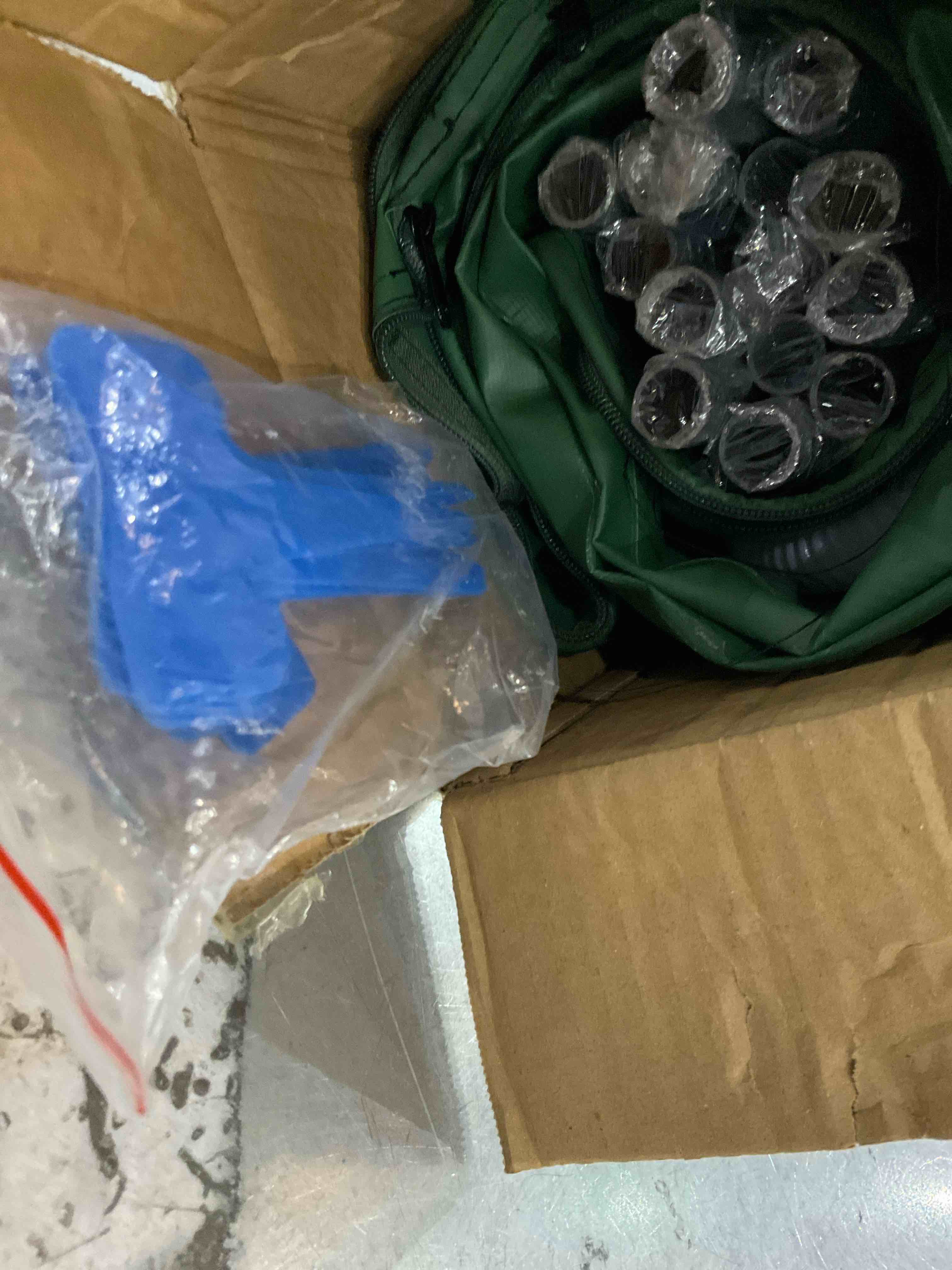 https://s3.amazonaws.com/lotting-images-prod/bidfta/PPE2546033_1752071394136.jpeg