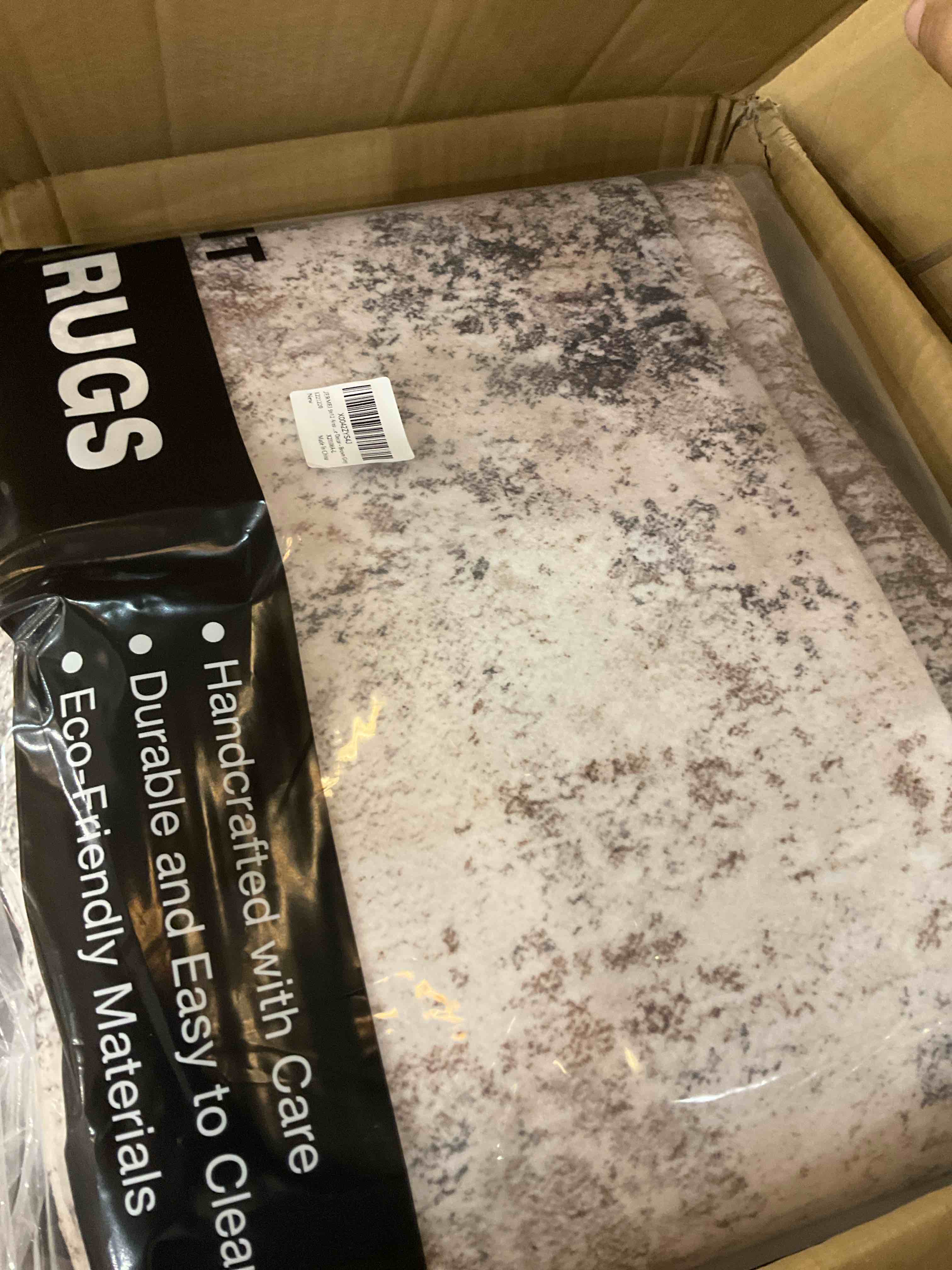 https://s3.amazonaws.com/lotting-images-prod/bidfta/PPE2546069_1752072257859.jpeg