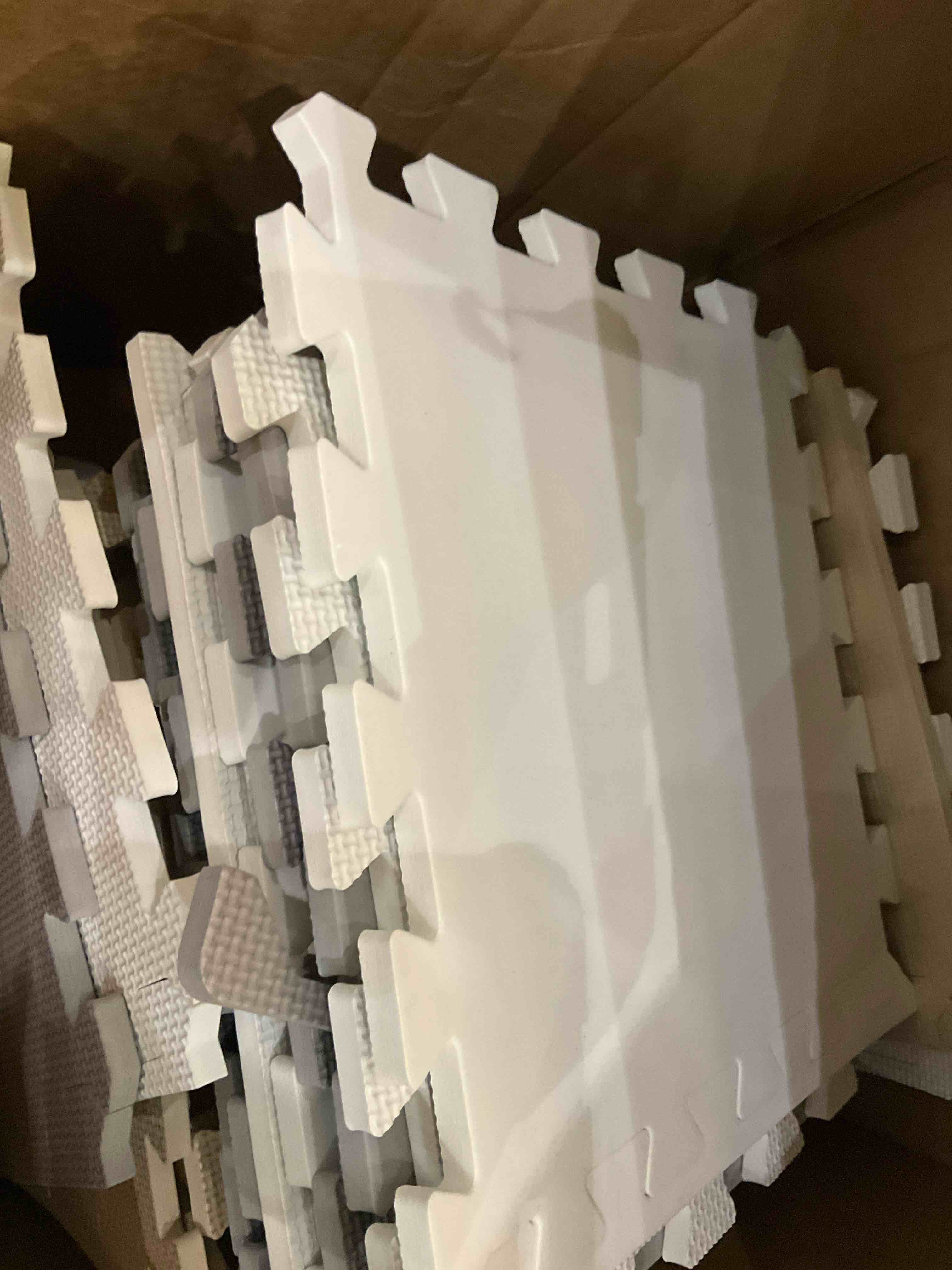 https://s3.amazonaws.com/lotting-images-prod/bidfta/PPE2546089_1752074347625.jpeg