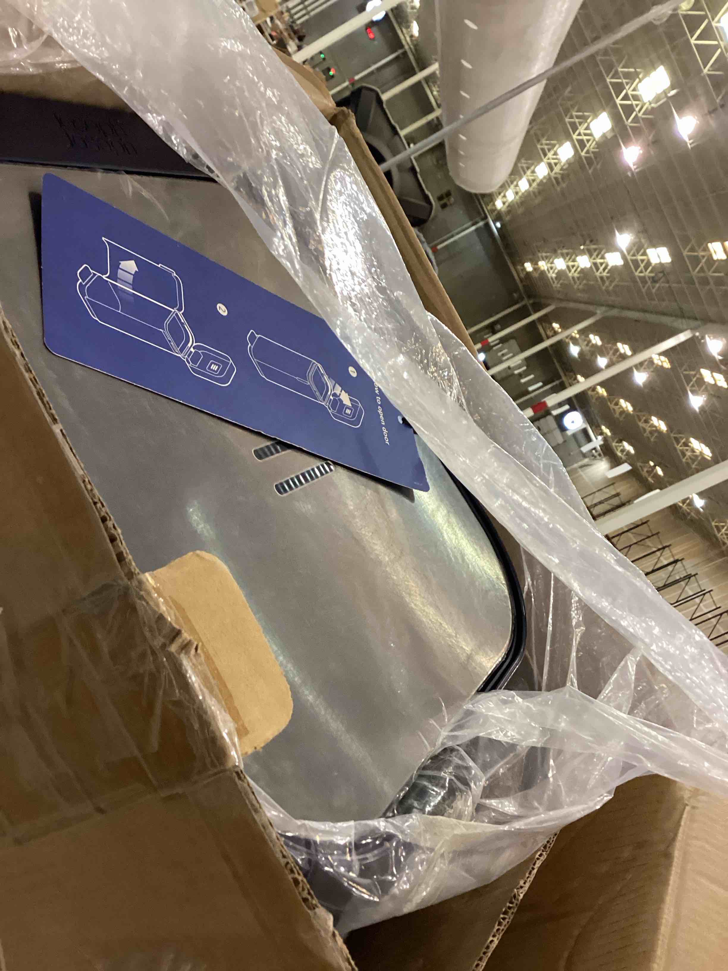 https://s3.amazonaws.com/lotting-images-prod/bidfta/PPE2546162_1752080366918.jpeg