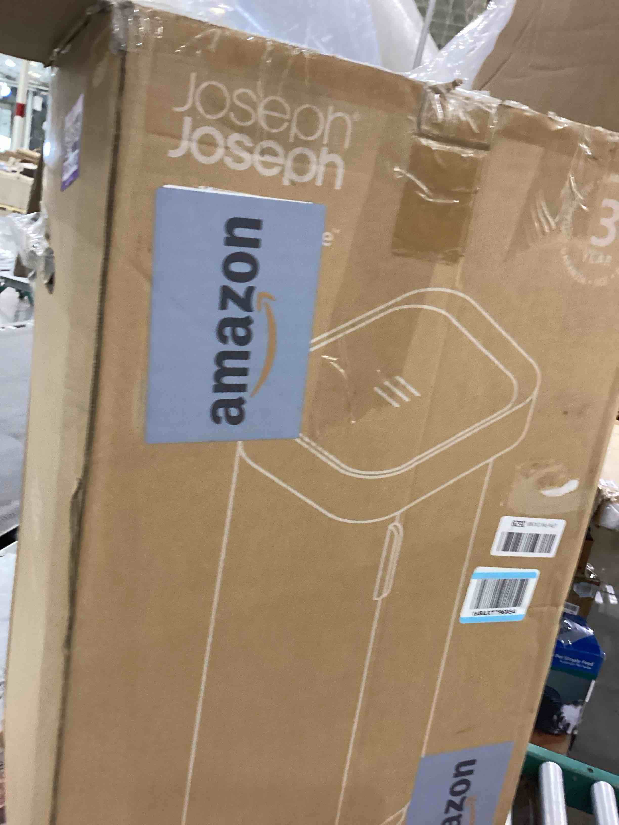 https://s3.amazonaws.com/lotting-images-prod/bidfta/PPE2546162_1752080373280.jpeg