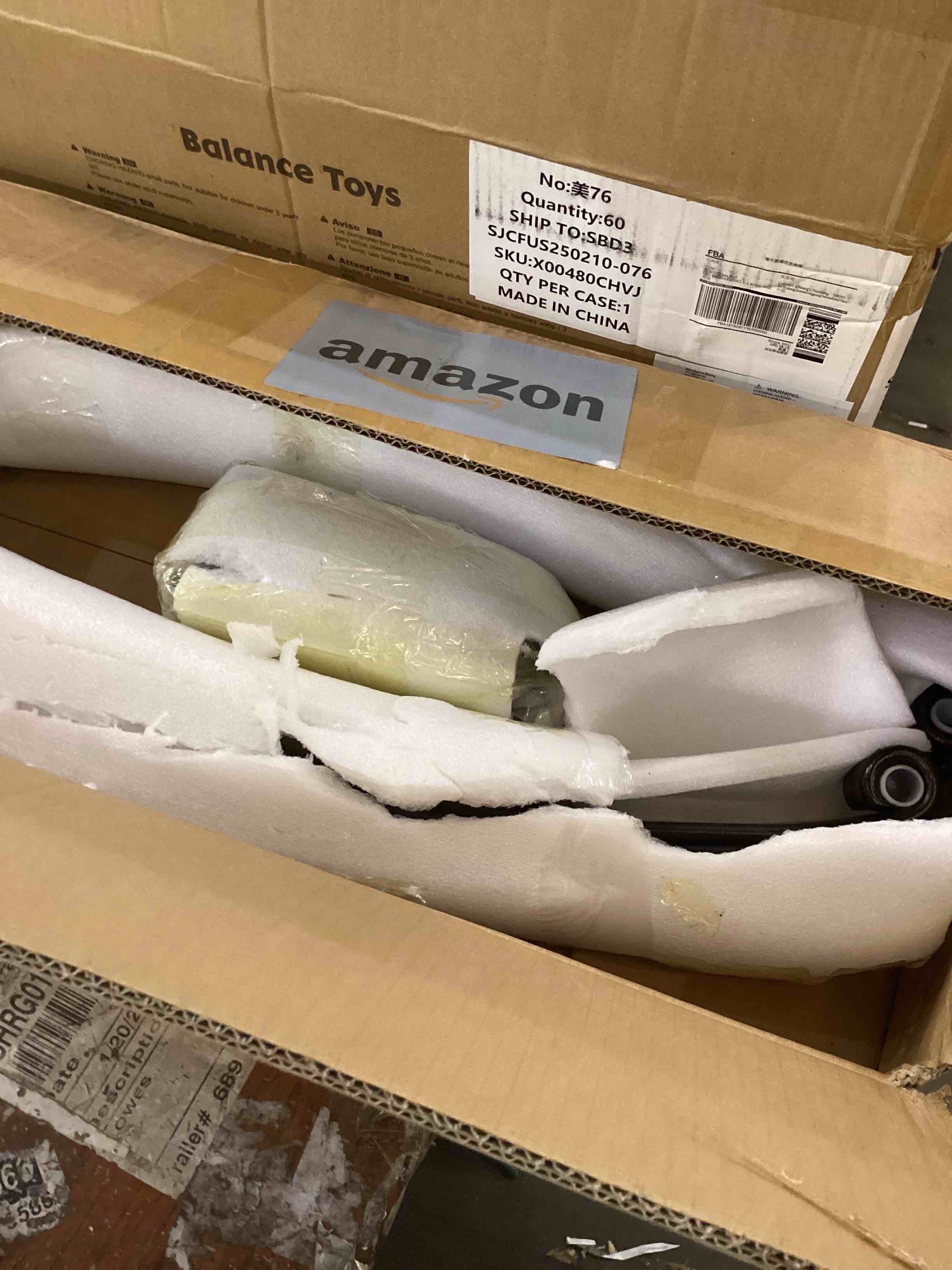 https://s3.amazonaws.com/lotting-images-prod/bidfta/PPE2546177_1752081260643.jpeg