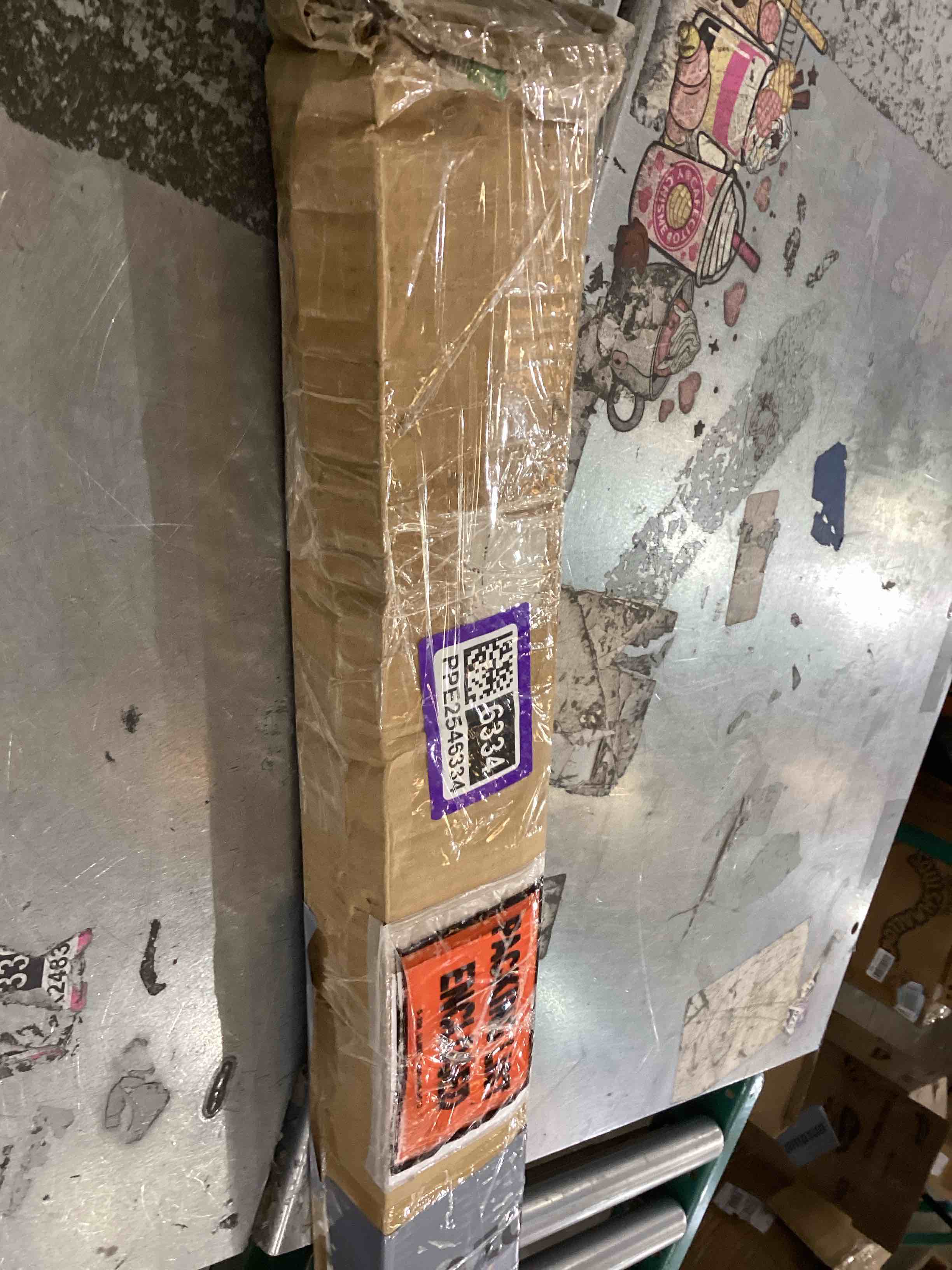 https://s3.amazonaws.com/lotting-images-prod/bidfta/PPE2546334_1752161792452.jpeg
