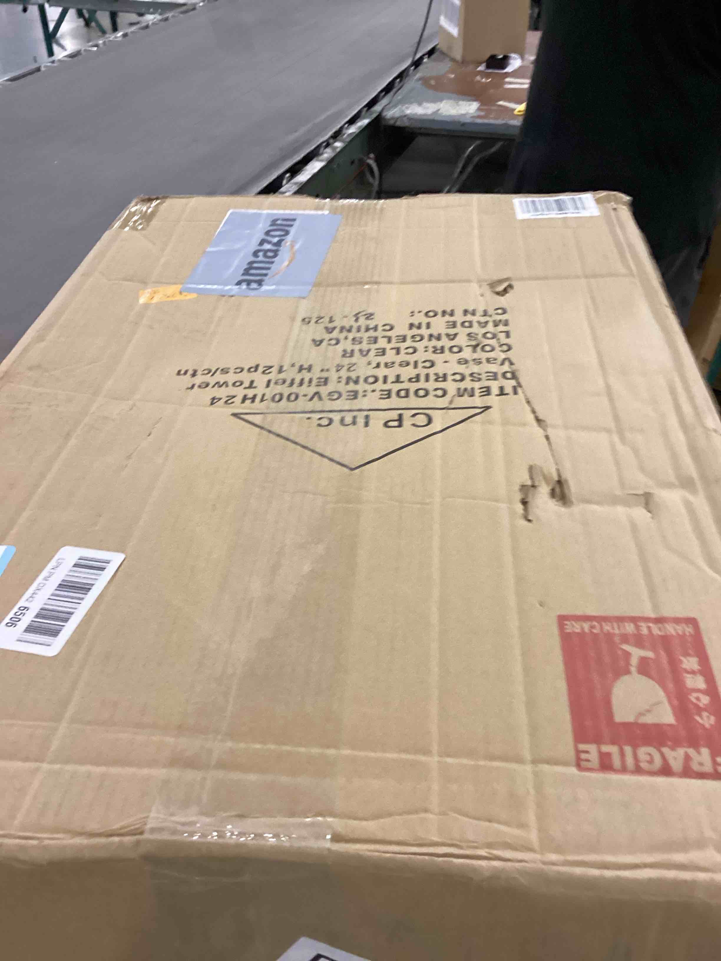 https://s3.amazonaws.com/lotting-images-prod/bidfta/PPE2546388_1752173773927.jpeg