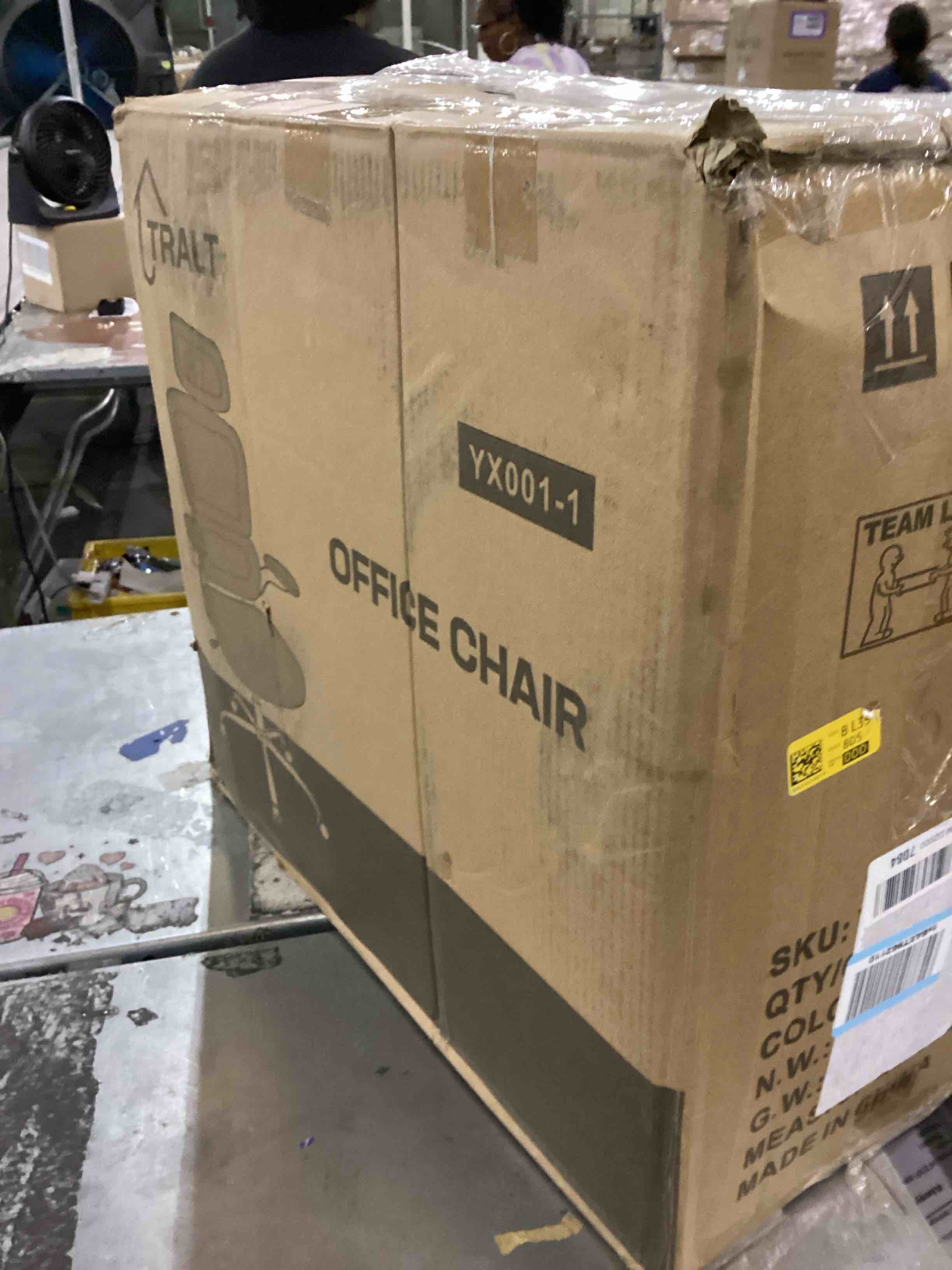 https://s3.amazonaws.com/lotting-images-prod/bidfta/PPE2546388_1752173870263.jpeg