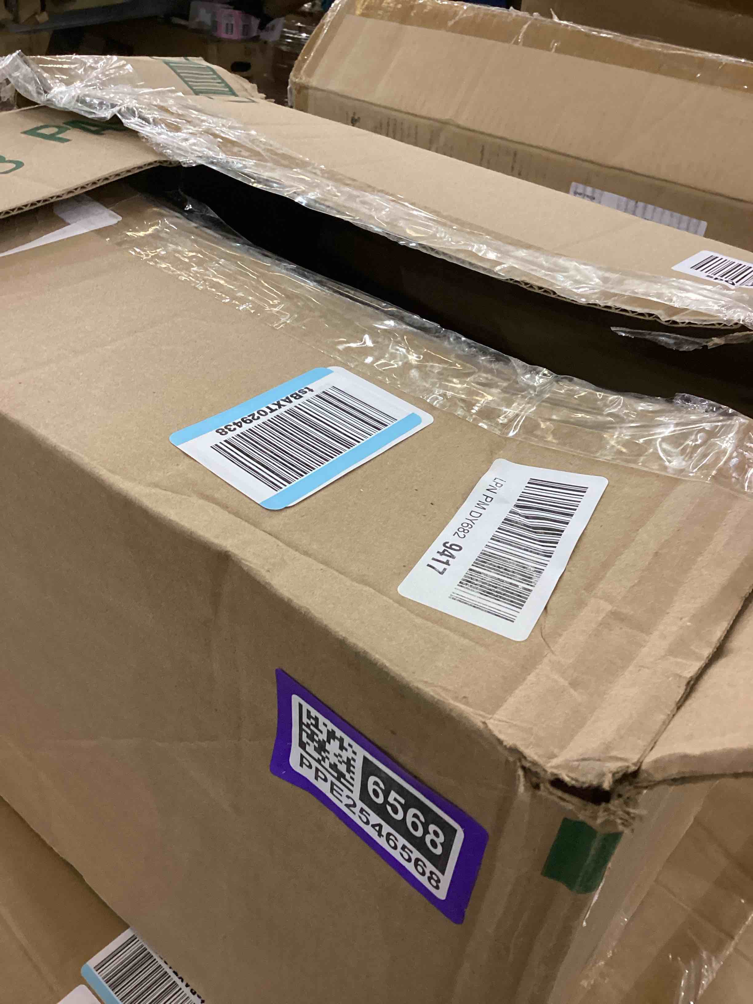 https://s3.amazonaws.com/lotting-images-prod/bidfta/PPE2546568_1752255720763.jpeg