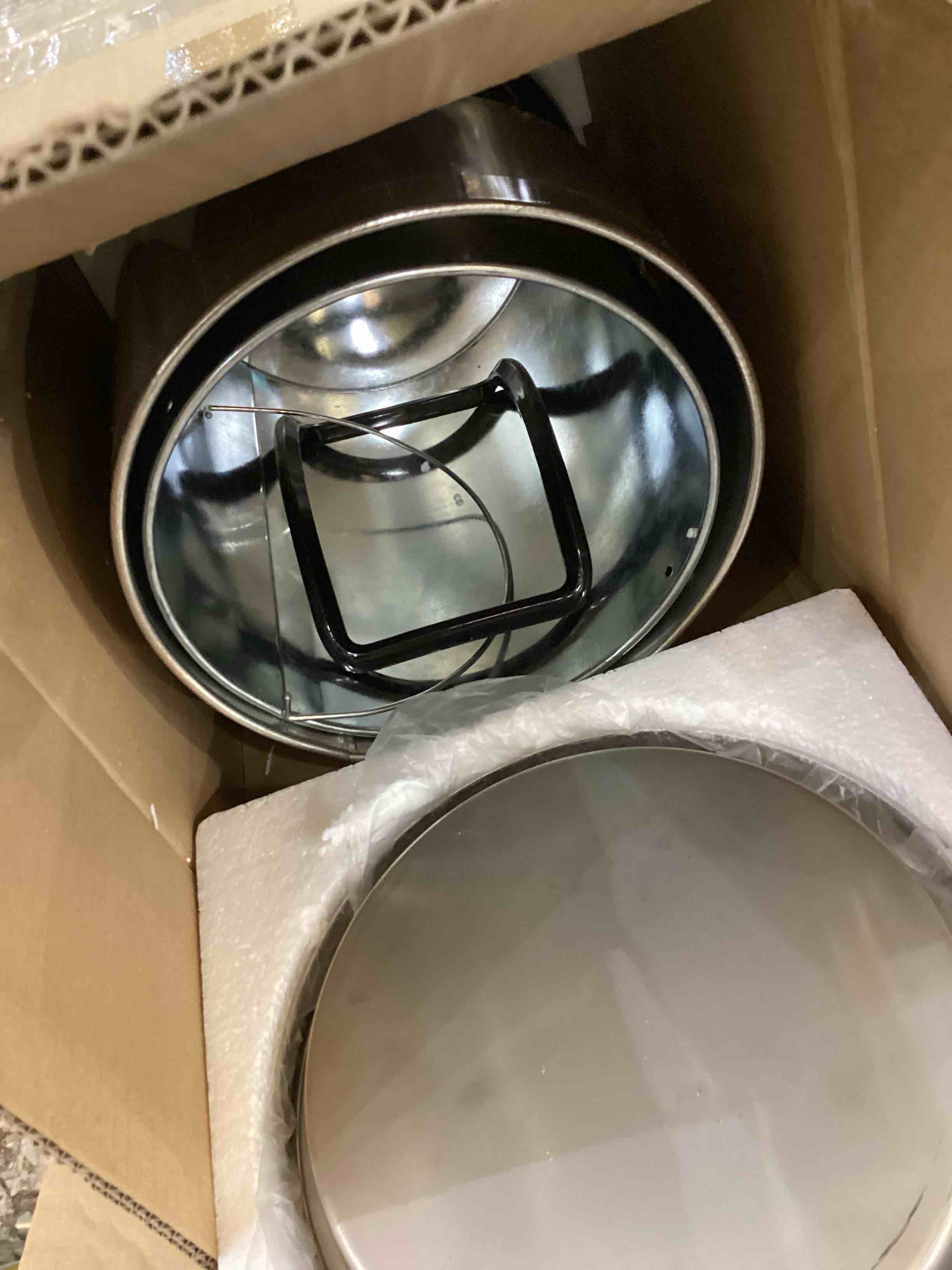 https://s3.amazonaws.com/lotting-images-prod/bidfta/PPE2546590_1752258980963.jpeg