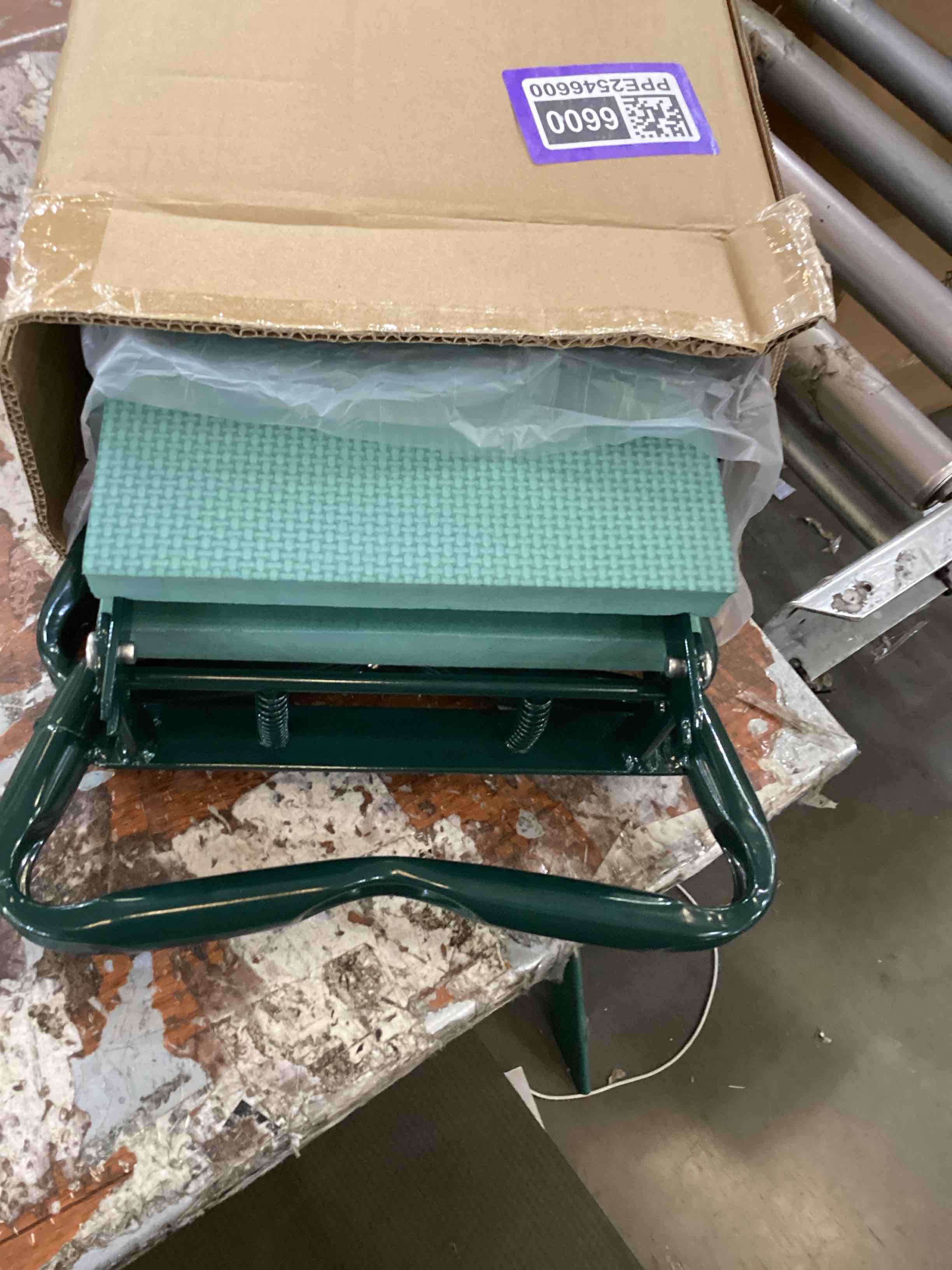 https://s3.amazonaws.com/lotting-images-prod/bidfta/PPE2546600_1752259157234.jpeg