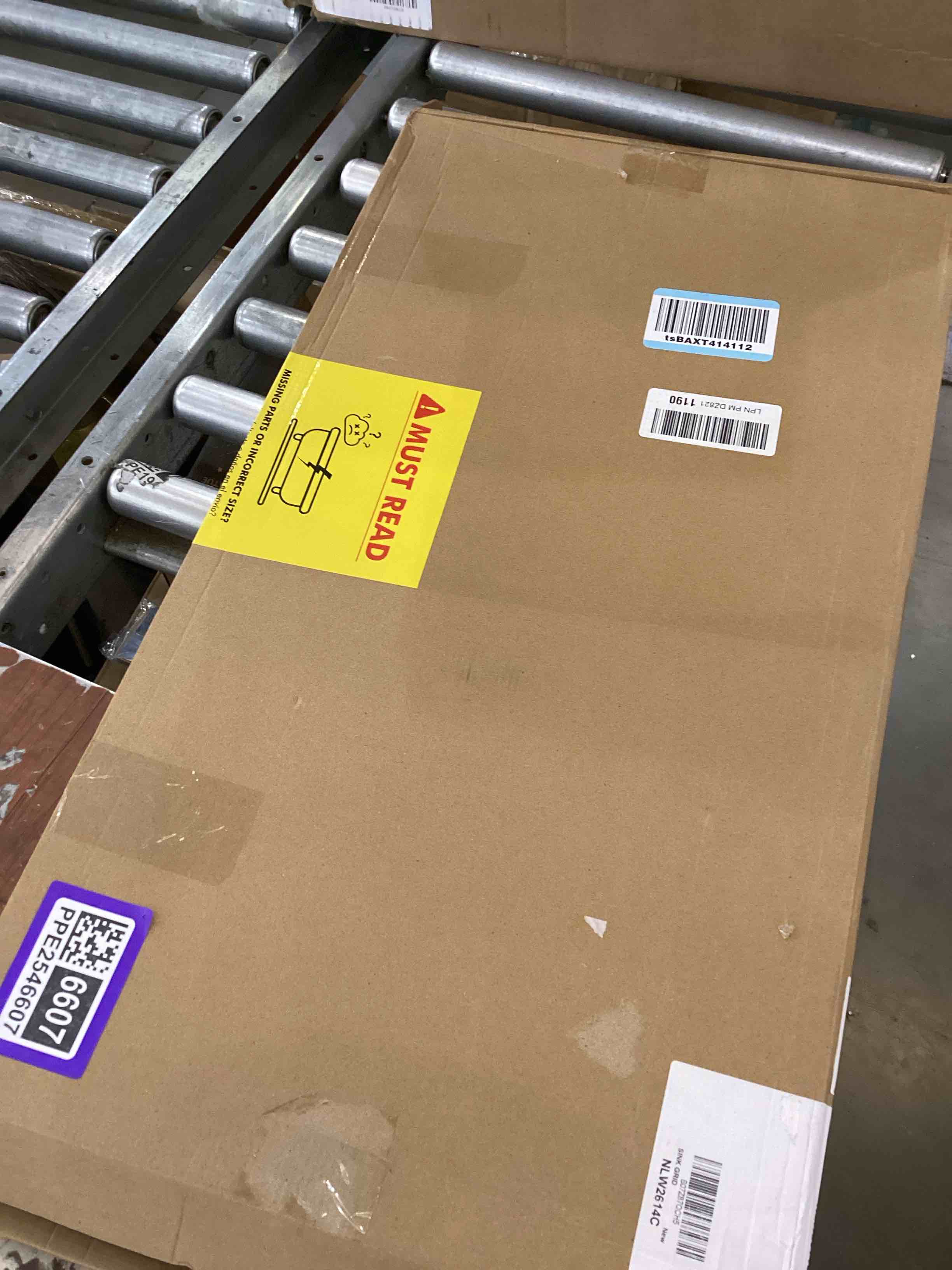 https://s3.amazonaws.com/lotting-images-prod/bidfta/PPE2546607_1752259681340.jpeg