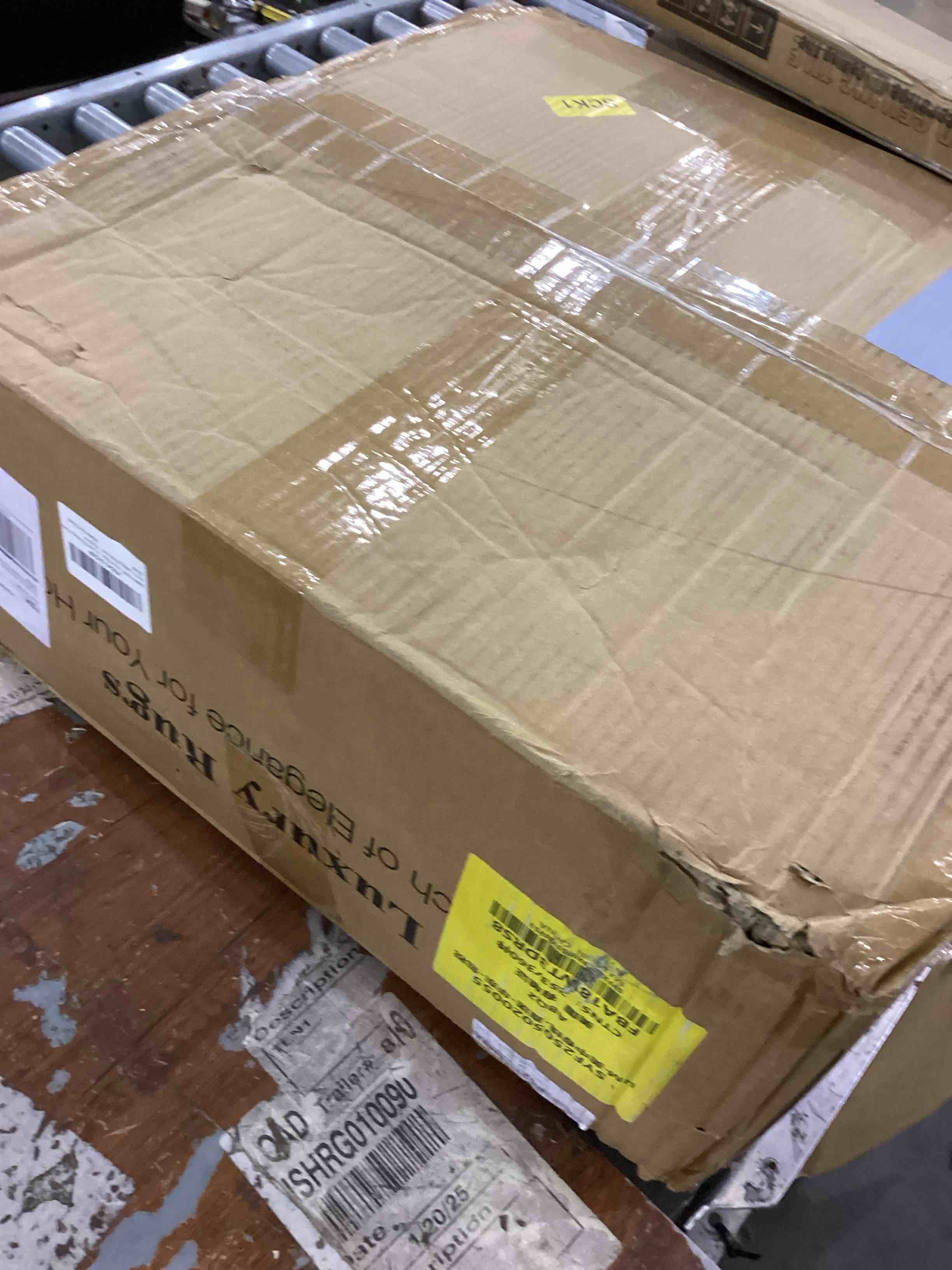 https://s3.amazonaws.com/lotting-images-prod/bidfta/PPE2546640_1752493158186.jpeg