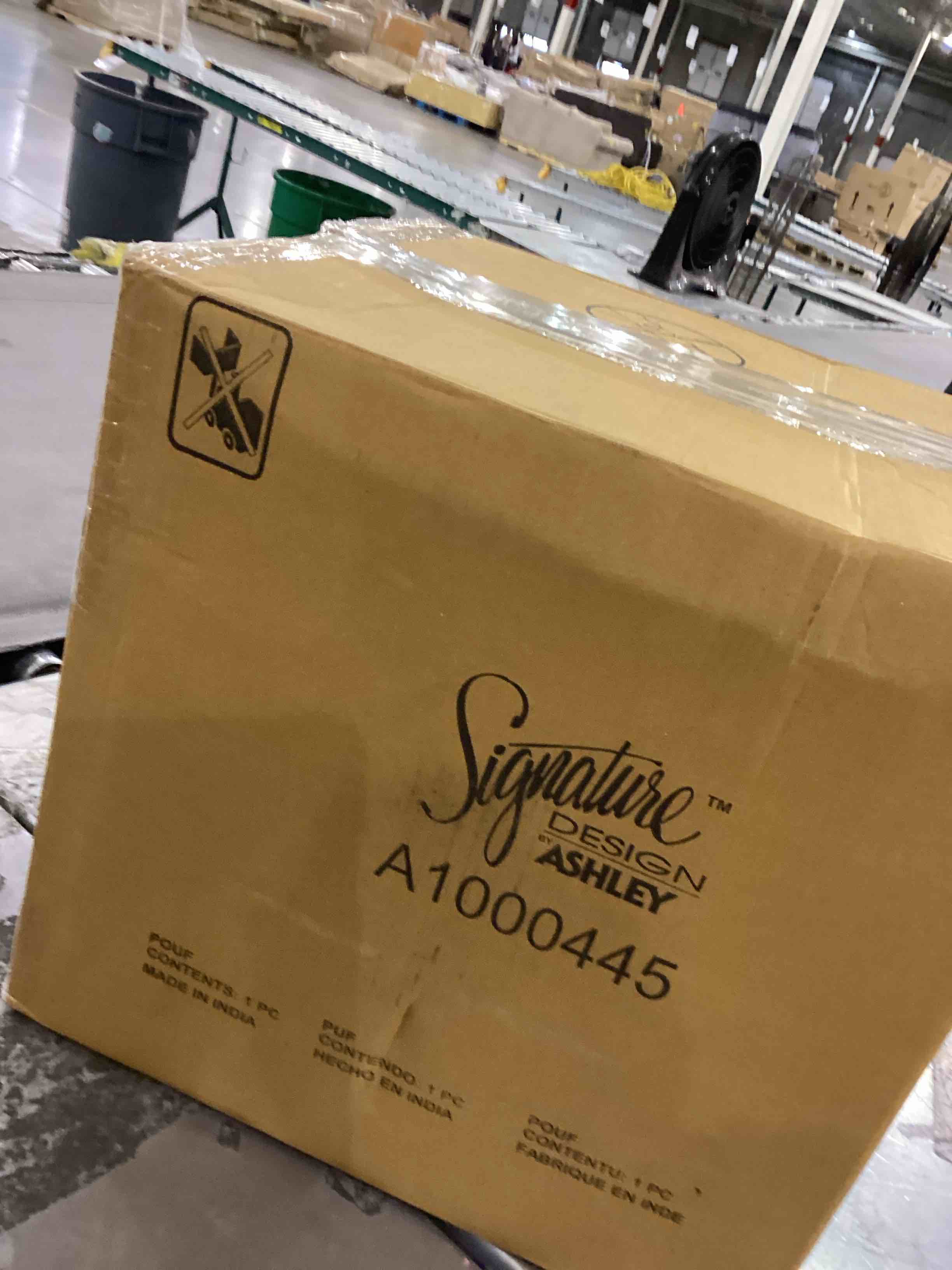 https://s3.amazonaws.com/lotting-images-prod/bidfta/PPE2546665_1752491648107.jpeg
