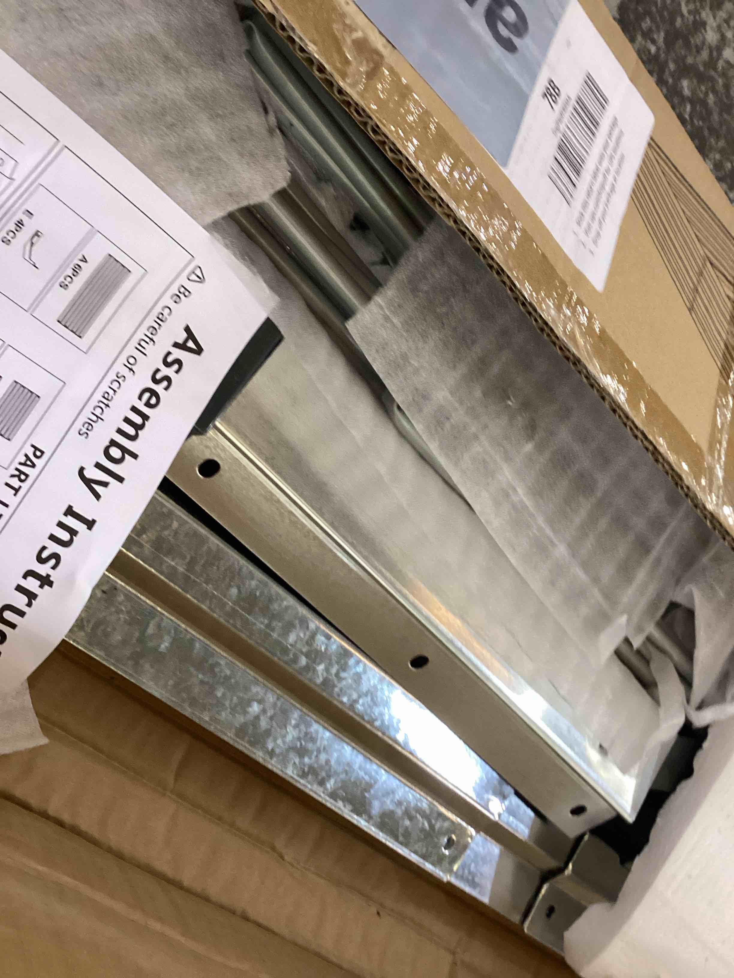 https://s3.amazonaws.com/lotting-images-prod/bidfta/PPE2546688_1752512540122.jpeg