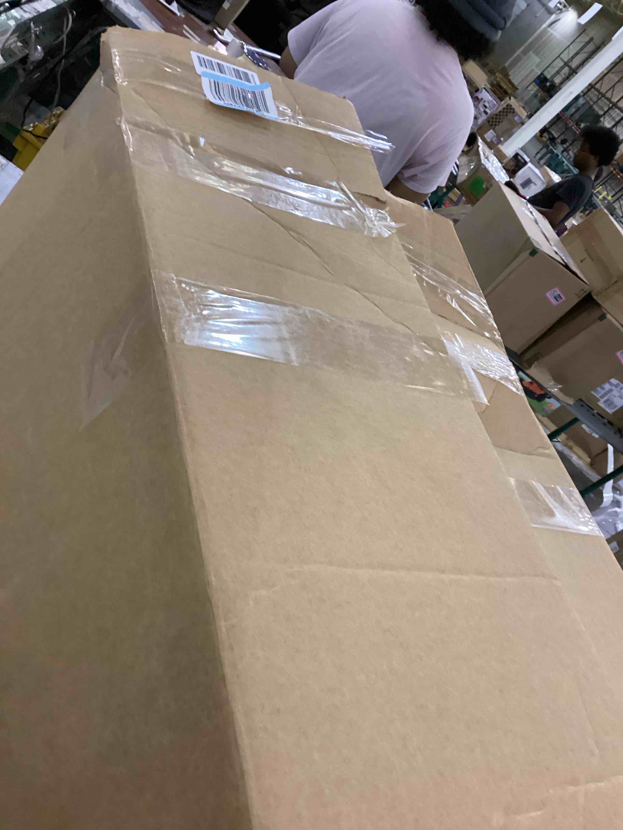 https://s3.amazonaws.com/lotting-images-prod/bidfta/PPE2546709_1752514476722.jpeg