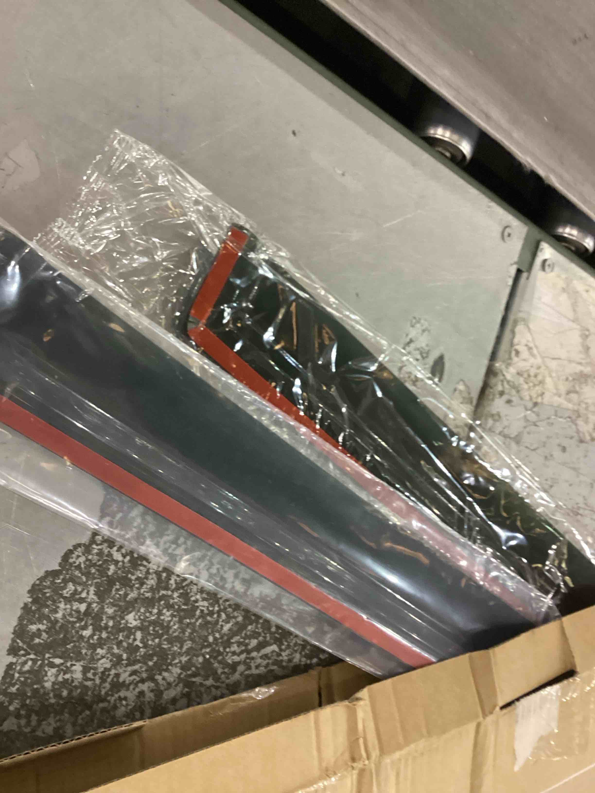 https://s3.amazonaws.com/lotting-images-prod/bidfta/PPE2546774_1752673127301.jpeg