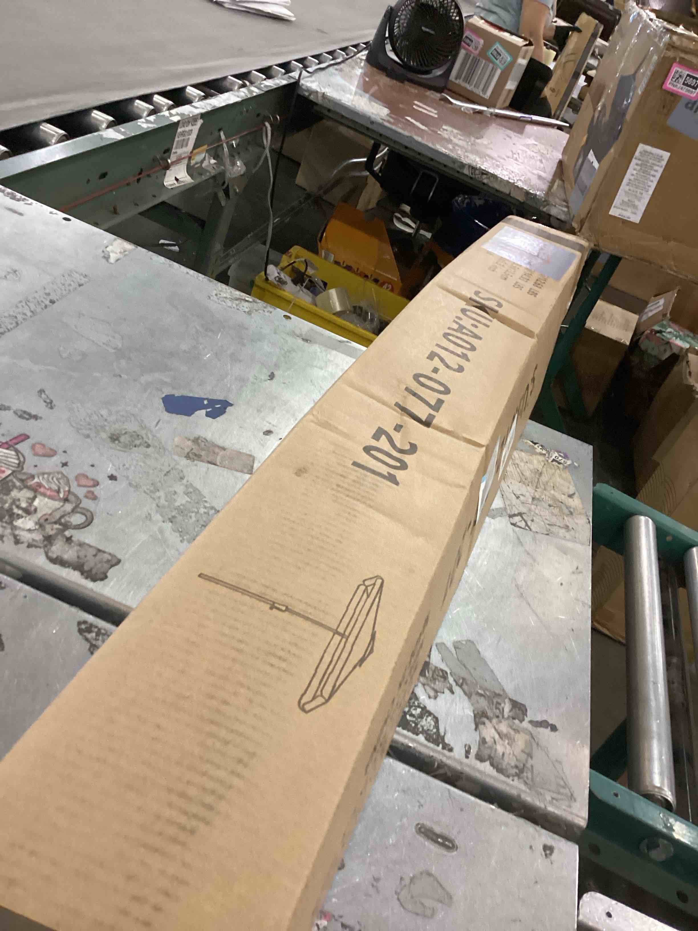 https://s3.amazonaws.com/lotting-images-prod/bidfta/PPE2546942_1752675379086.jpeg