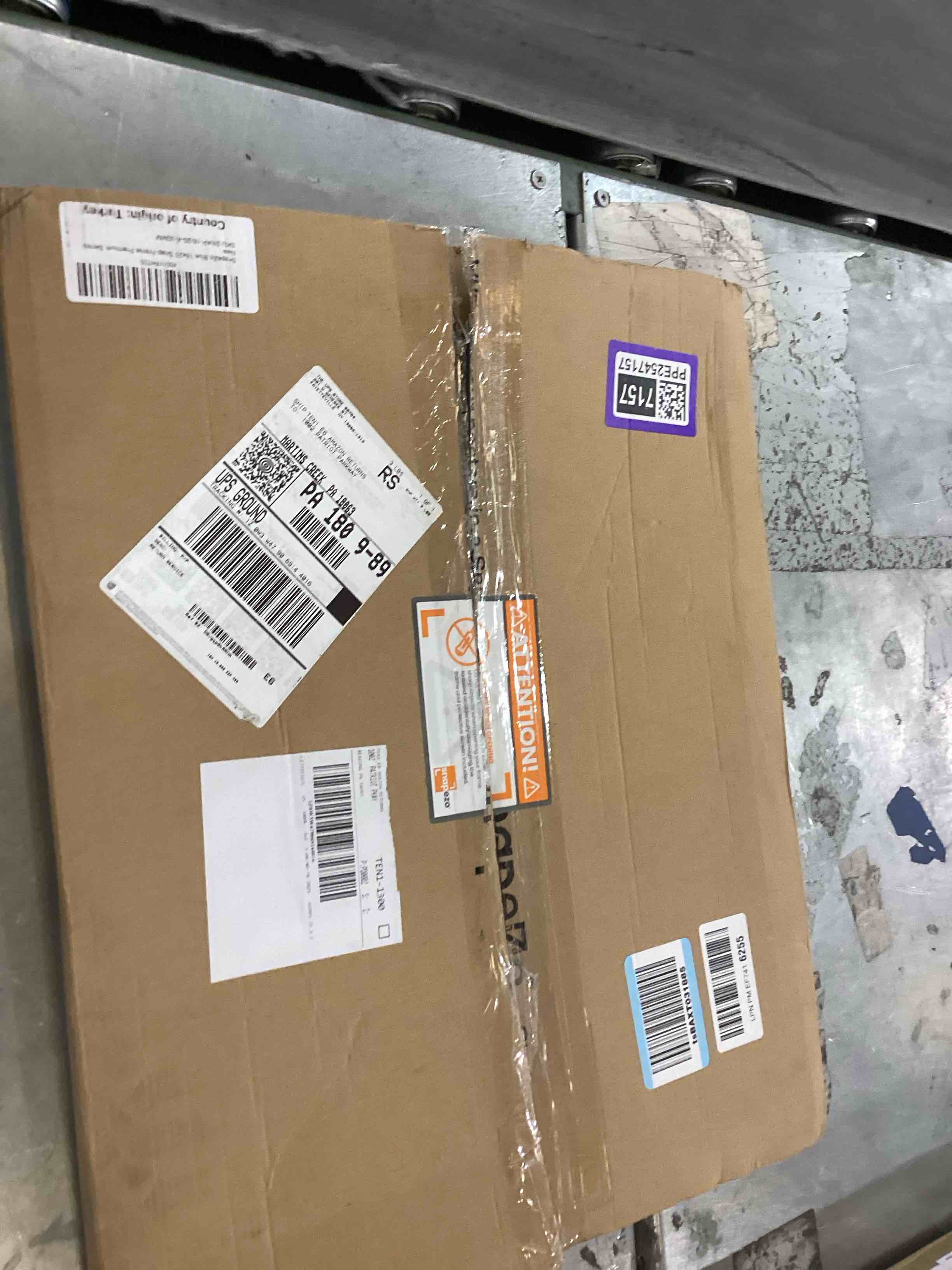 https://s3.amazonaws.com/lotting-images-prod/bidfta/PPE2547157_1752688014260.jpeg