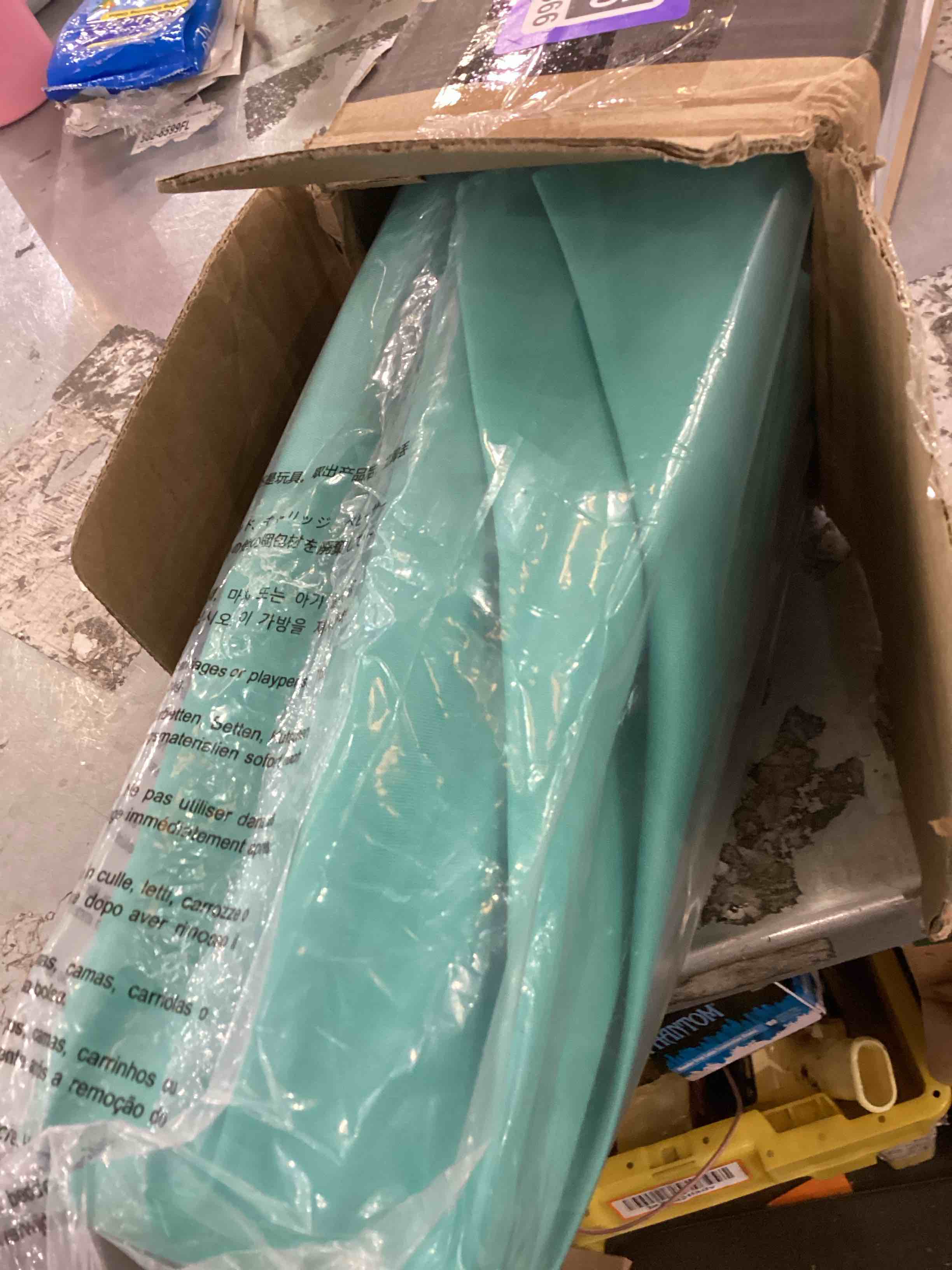 https://s3.amazonaws.com/lotting-images-prod/bidfta/PPE2547366_1752765653952.jpeg