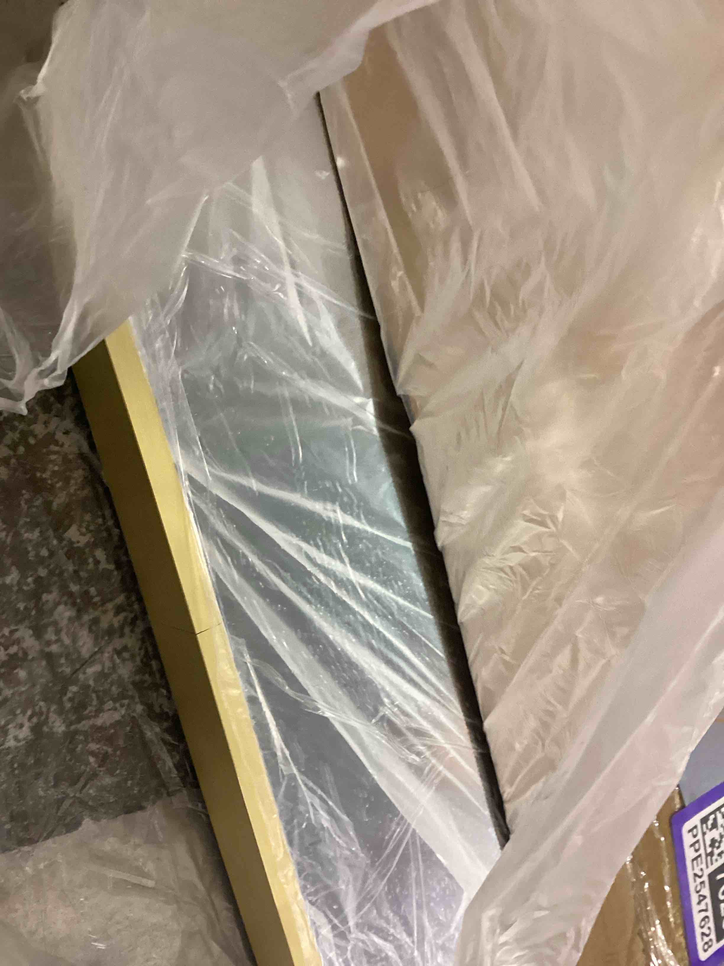https://s3.amazonaws.com/lotting-images-prod/bidfta/PPE2547628_1752770757515.jpeg