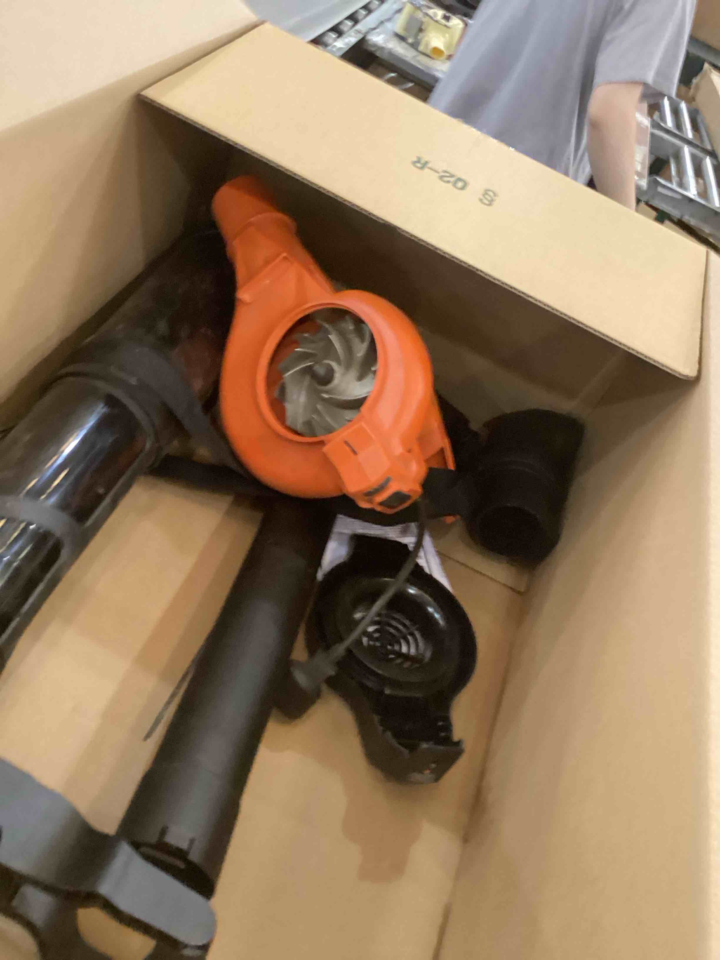 https://s3.amazonaws.com/lotting-images-prod/bidfta/PPE2547633_1752766041251.jpeg