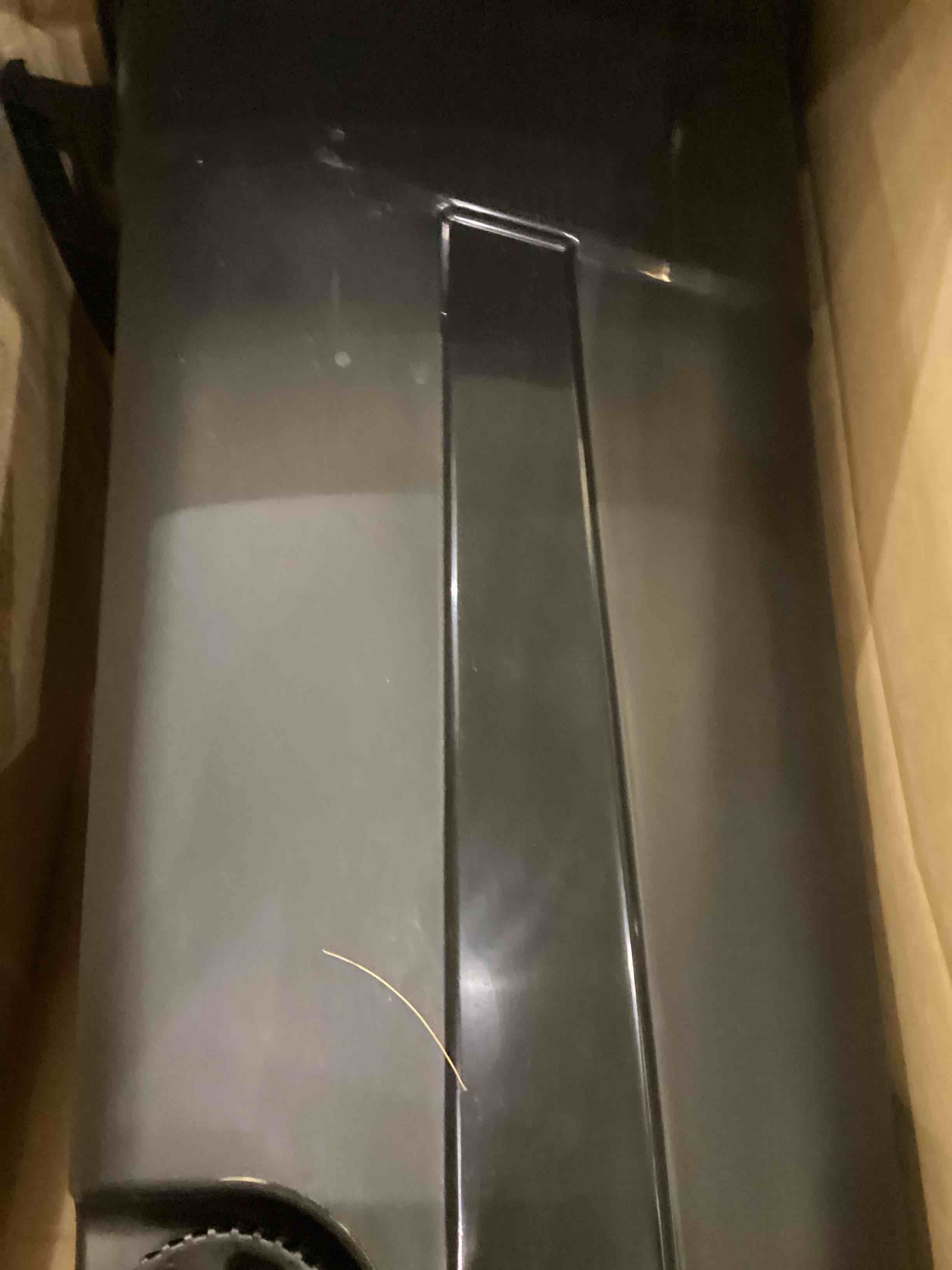 https://s3.amazonaws.com/lotting-images-prod/bidfta/PPE2547677_1752767561569.jpeg