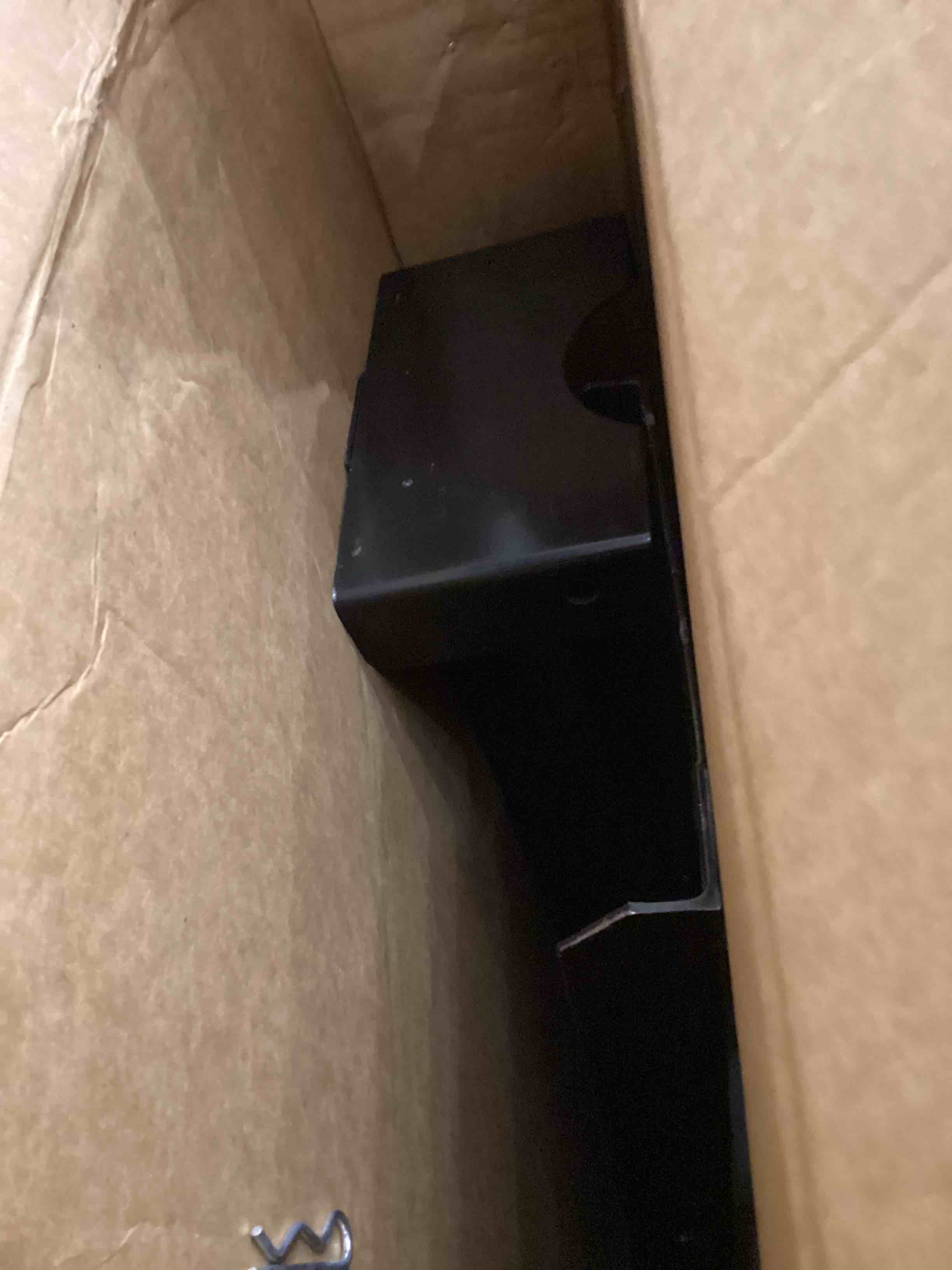 https://s3.amazonaws.com/lotting-images-prod/bidfta/PPE2547688_1752777354806.jpeg