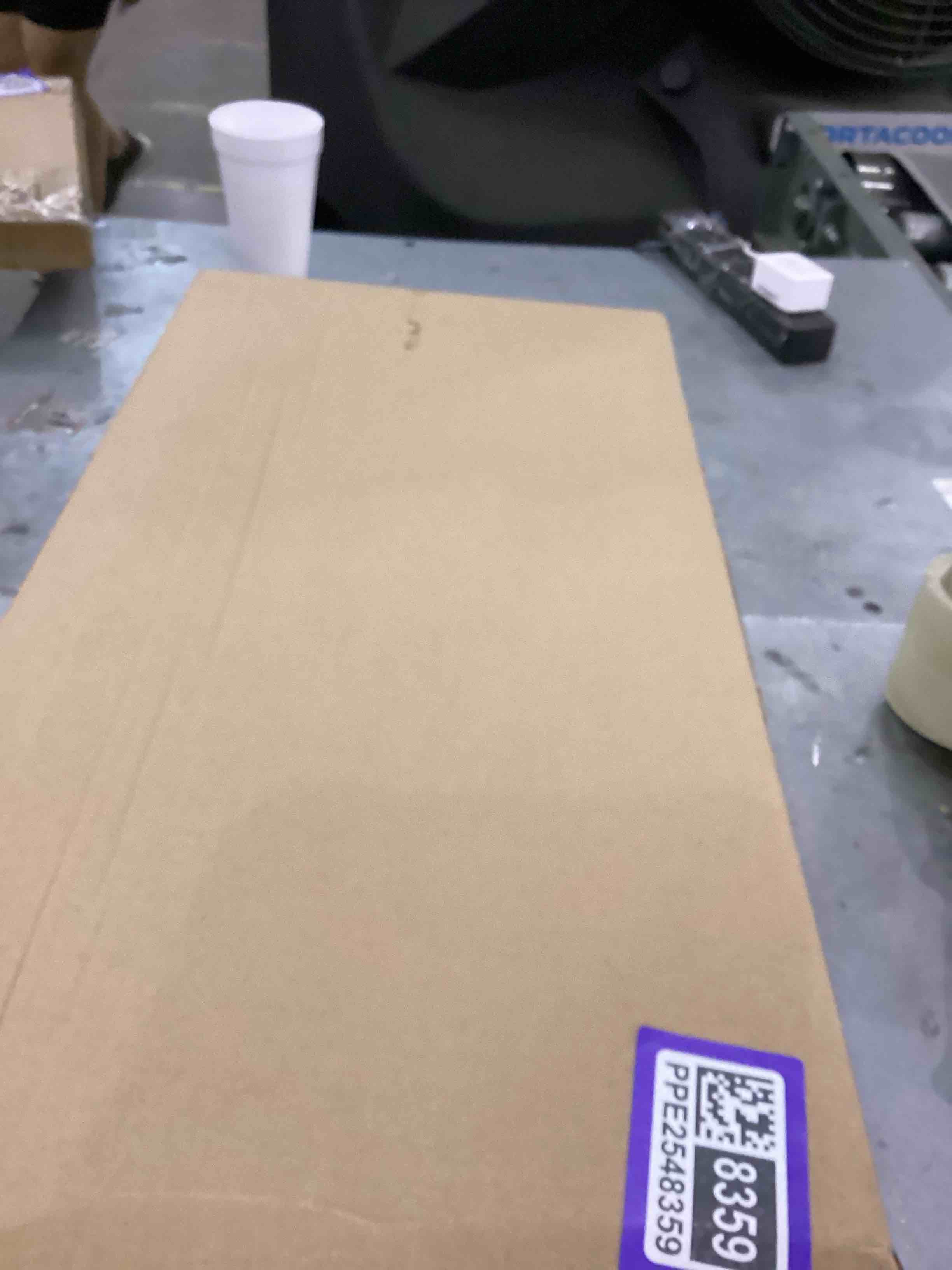 https://s3.amazonaws.com/lotting-images-prod/bidfta/PPE2548359_1753892873530.jpeg