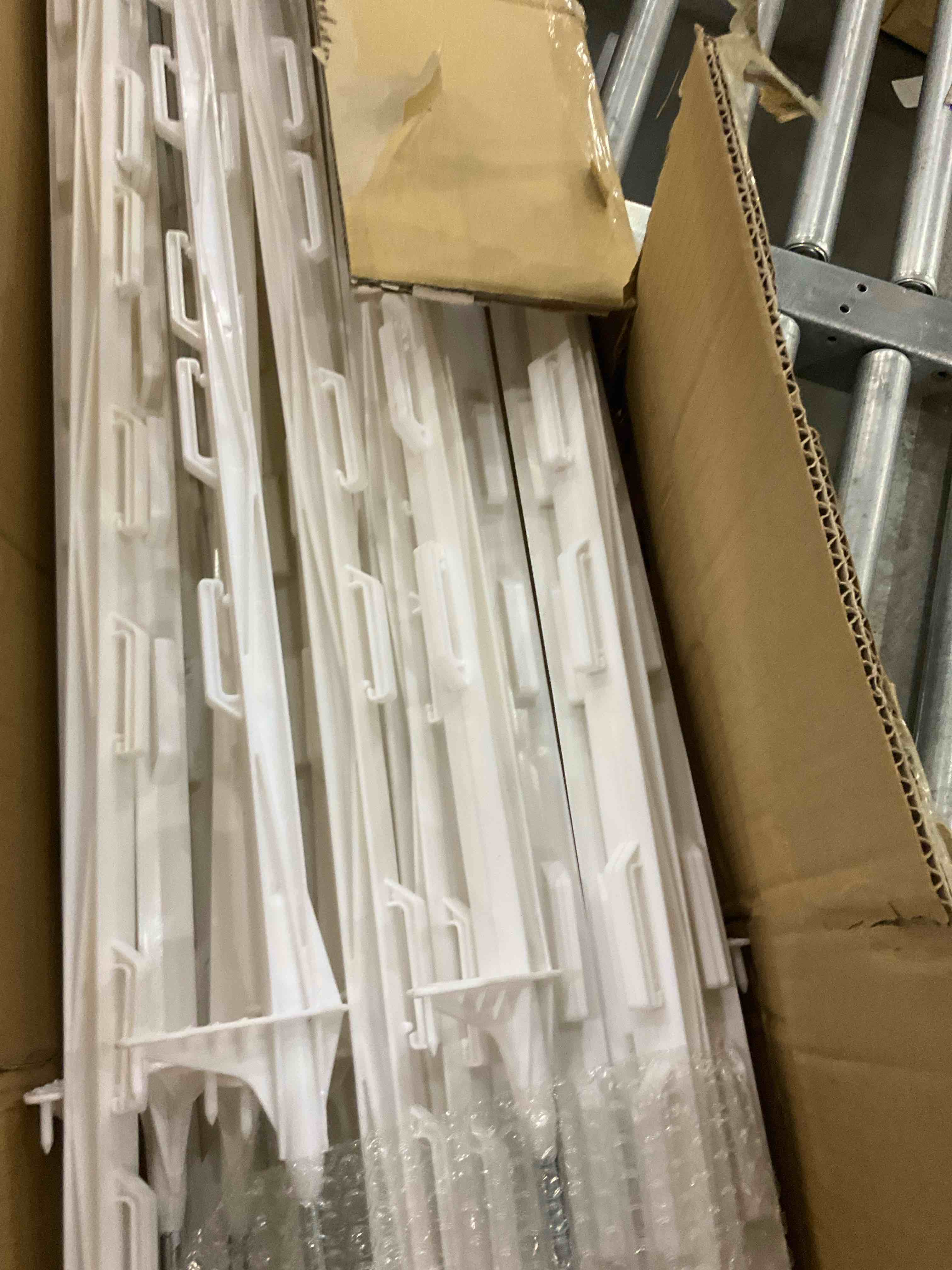 https://s3.amazonaws.com/lotting-images-prod/bidfta/PPE2550737_1754568186131.jpeg