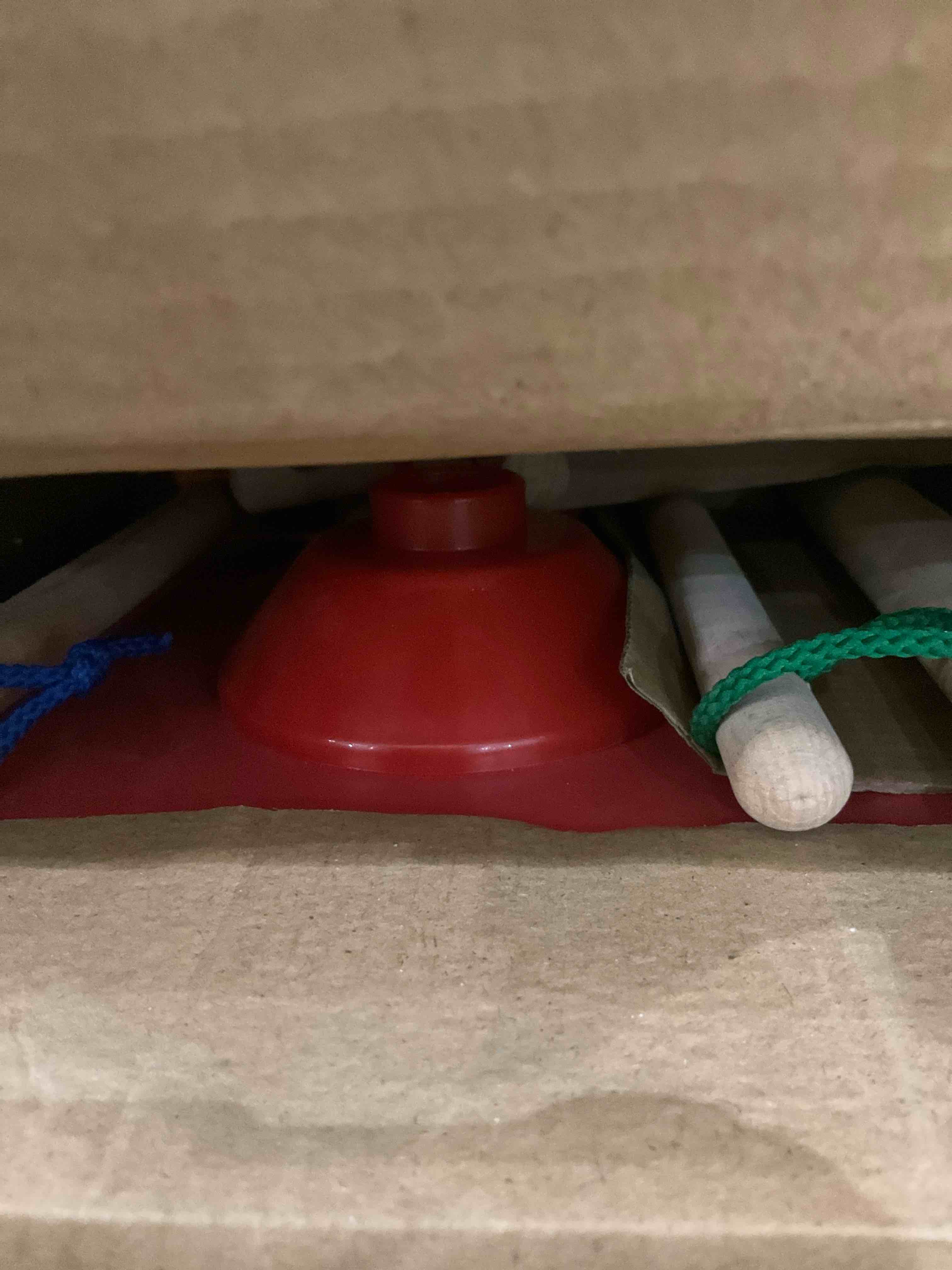 https://s3.amazonaws.com/lotting-images-prod/bidfta/PPE2550778_1754576776369.jpeg