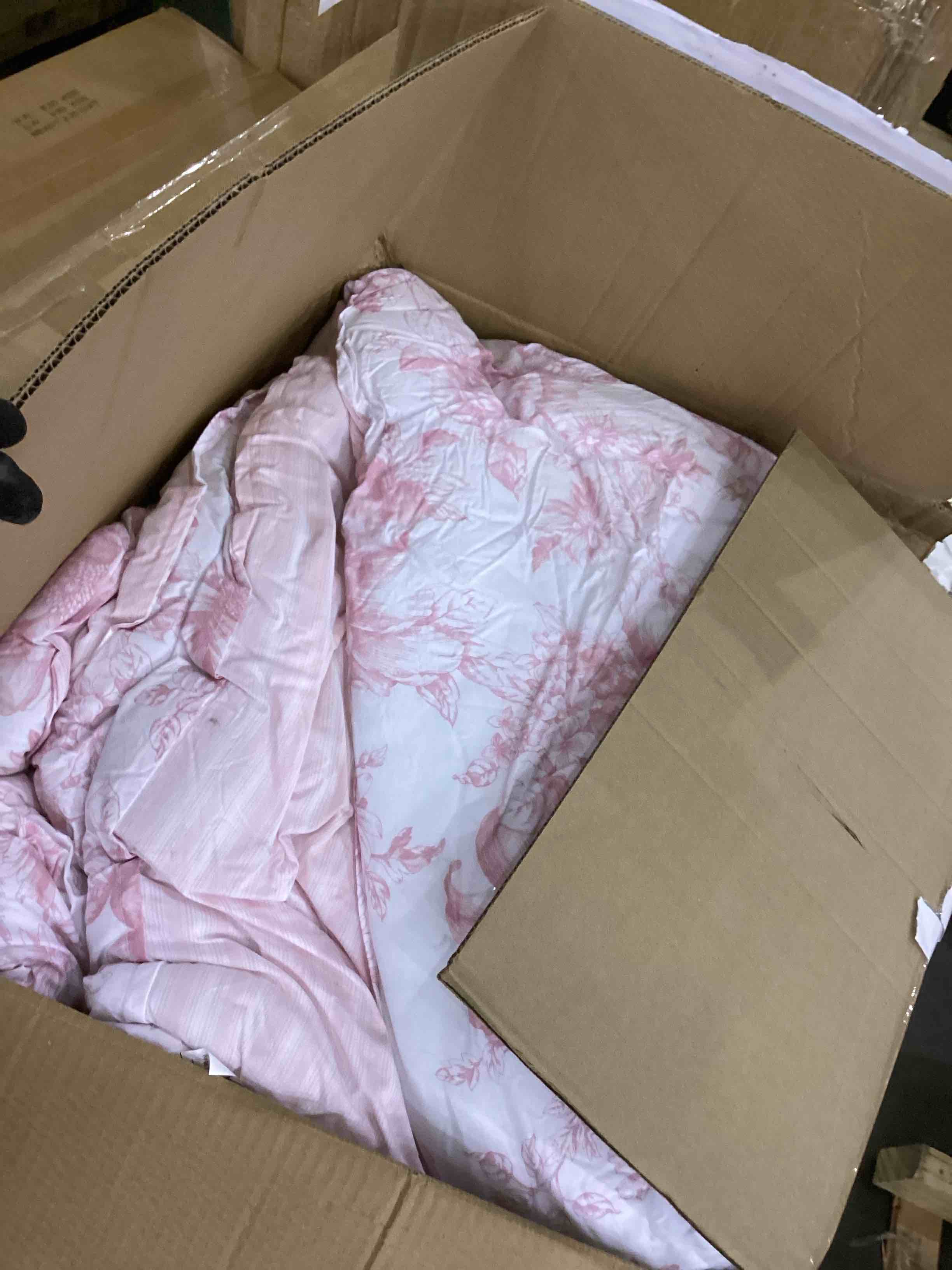 https://s3.amazonaws.com/lotting-images-prod/bidfta/PPE2551027_1752666609642.jpeg