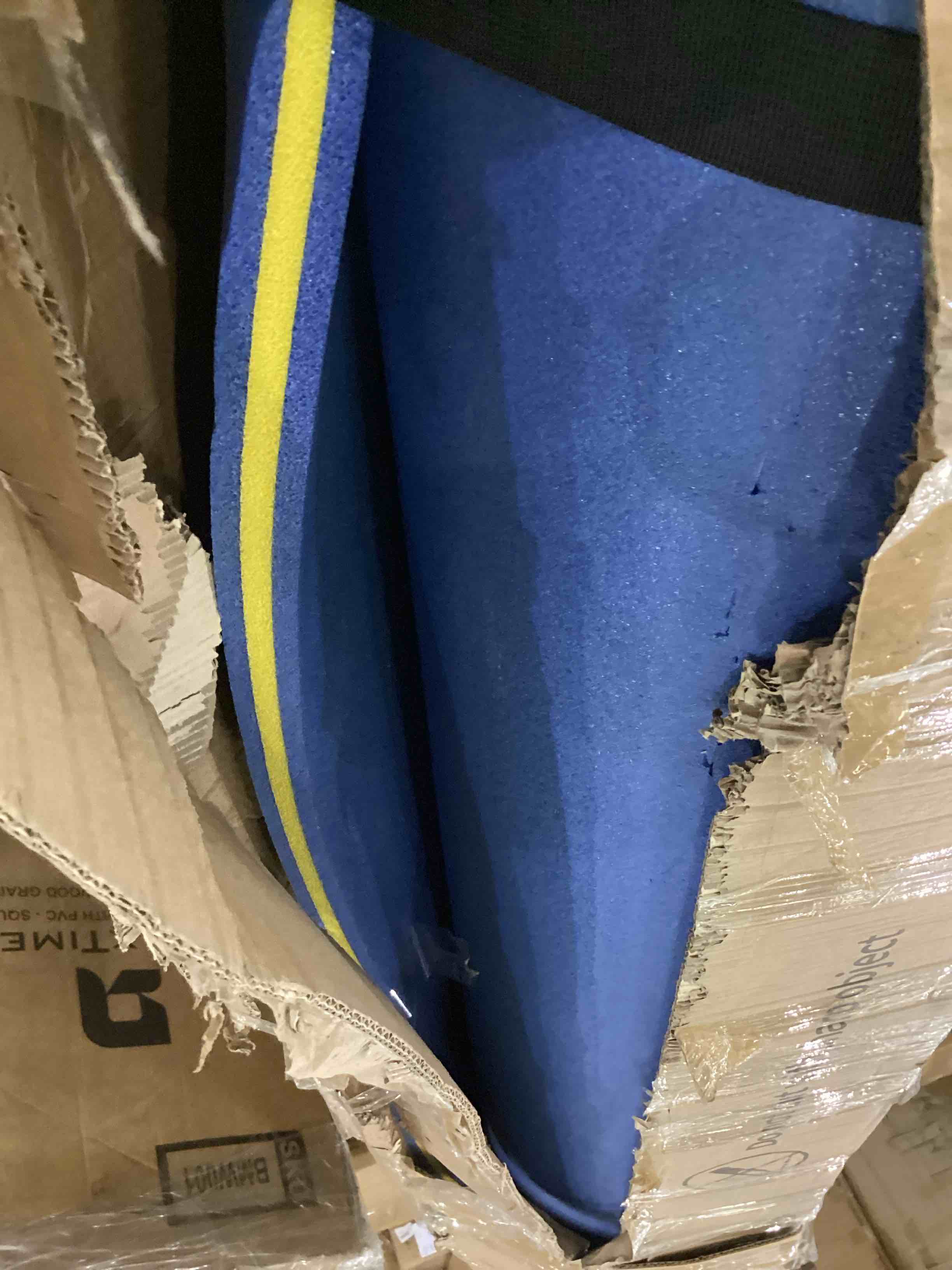 https://s3.amazonaws.com/lotting-images-prod/bidfta/PPE2551043_1752667943337.jpeg