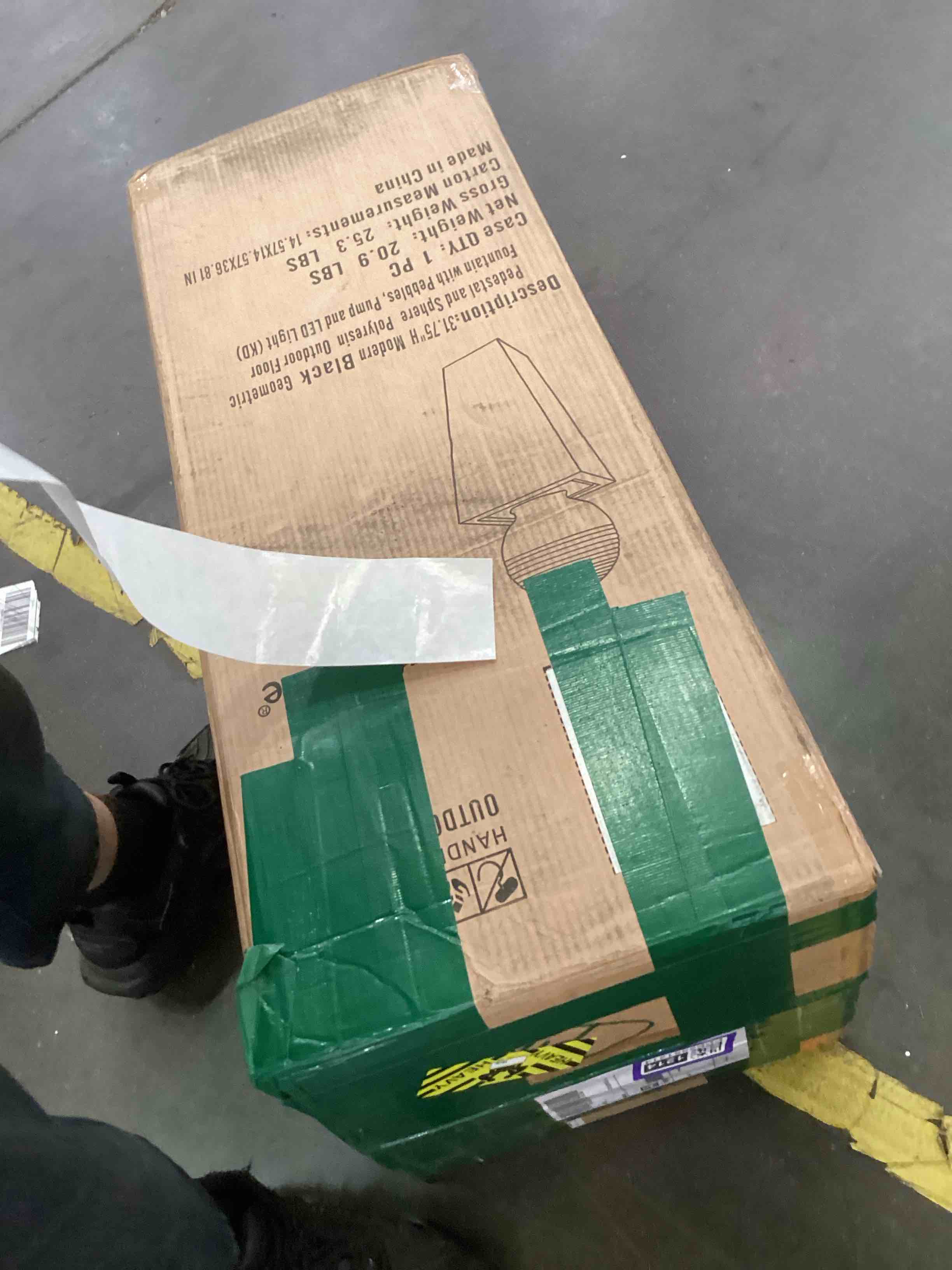https://s3.amazonaws.com/lotting-images-prod/bidfta/PPE2551215_1752692434375.jpeg
