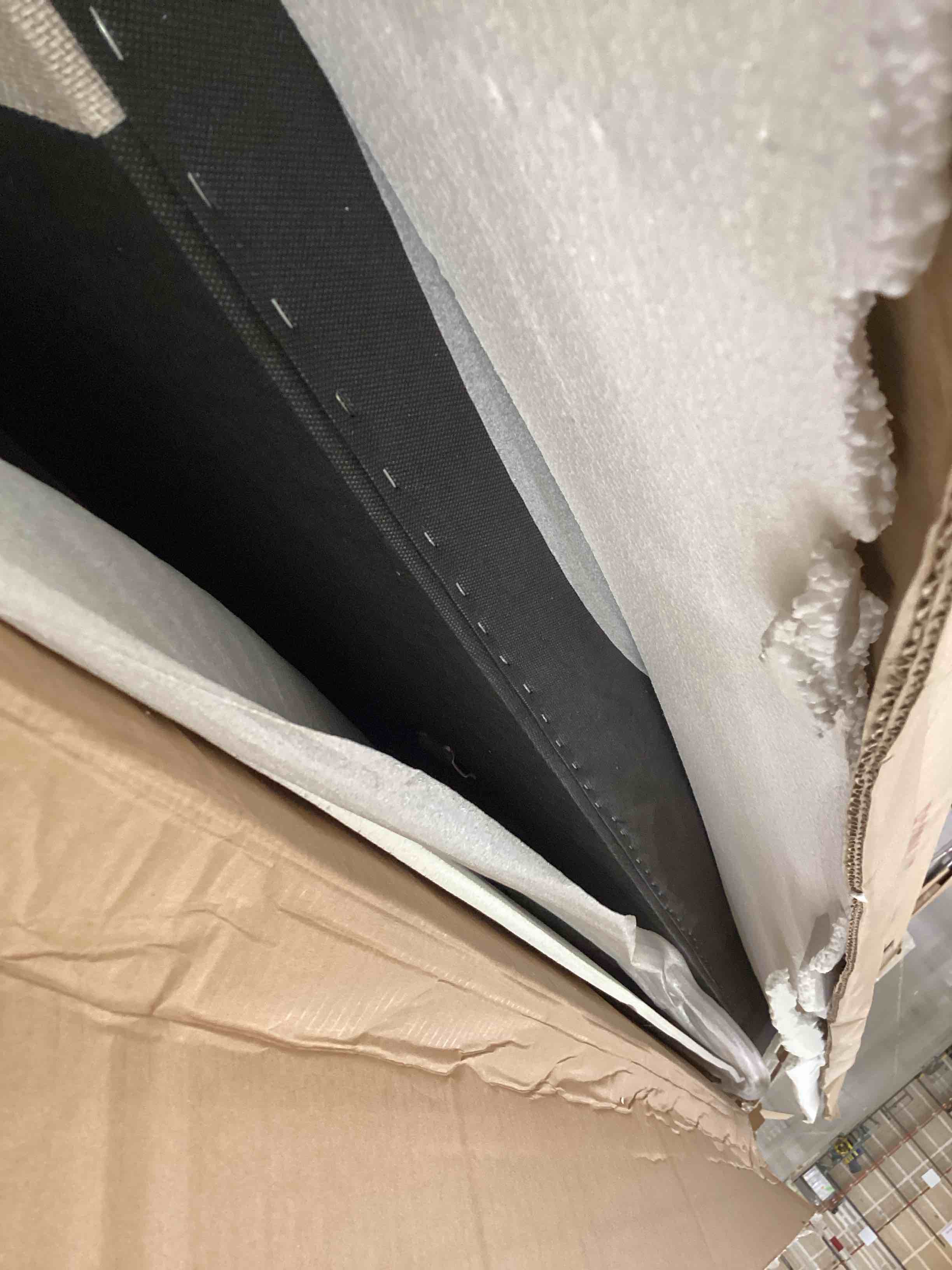 https://s3.amazonaws.com/lotting-images-prod/bidfta/PPE2551328_1752851831795.jpeg