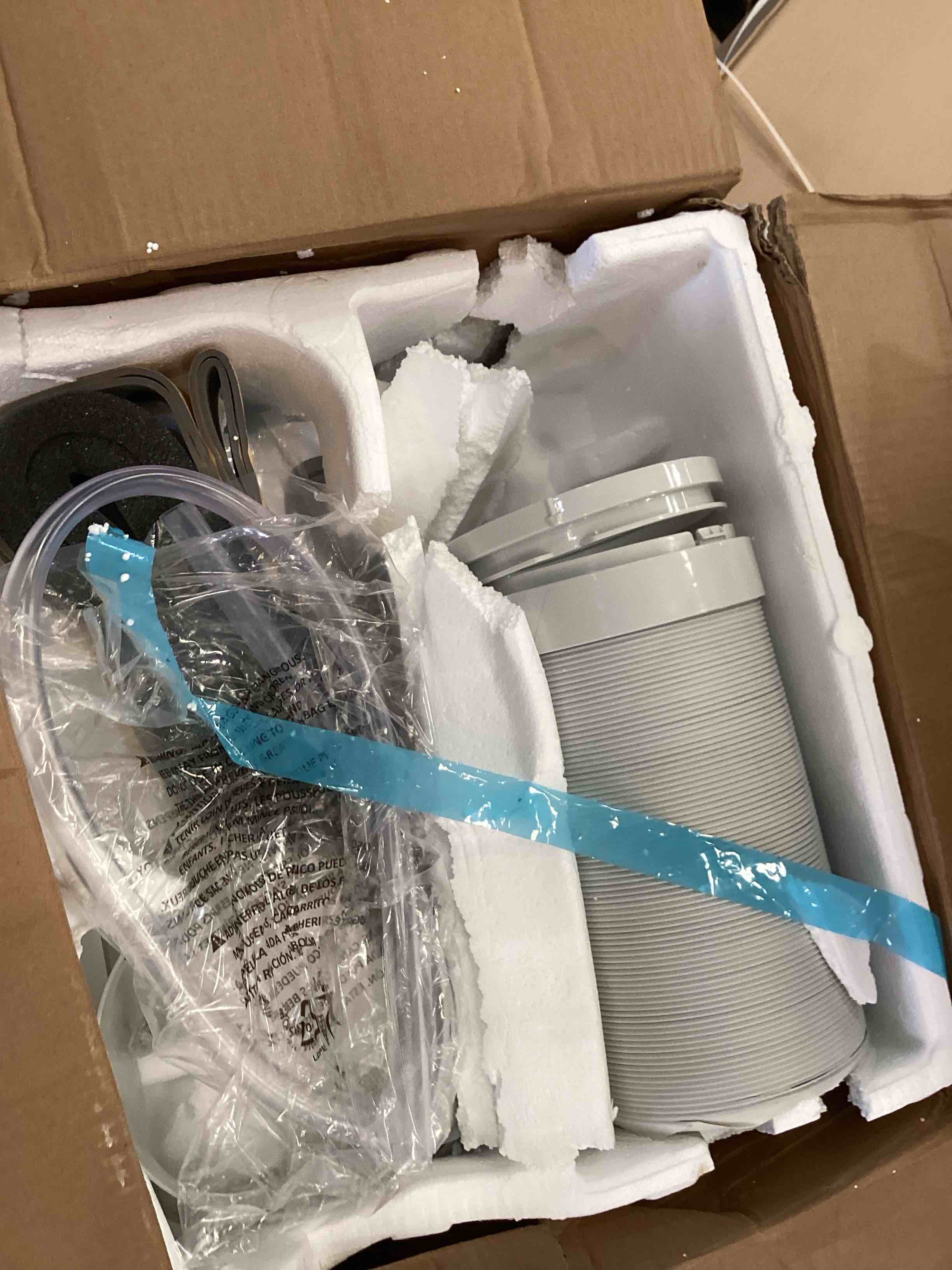 https://s3.amazonaws.com/lotting-images-prod/bidfta/PPE2551366_1752858834378.jpeg