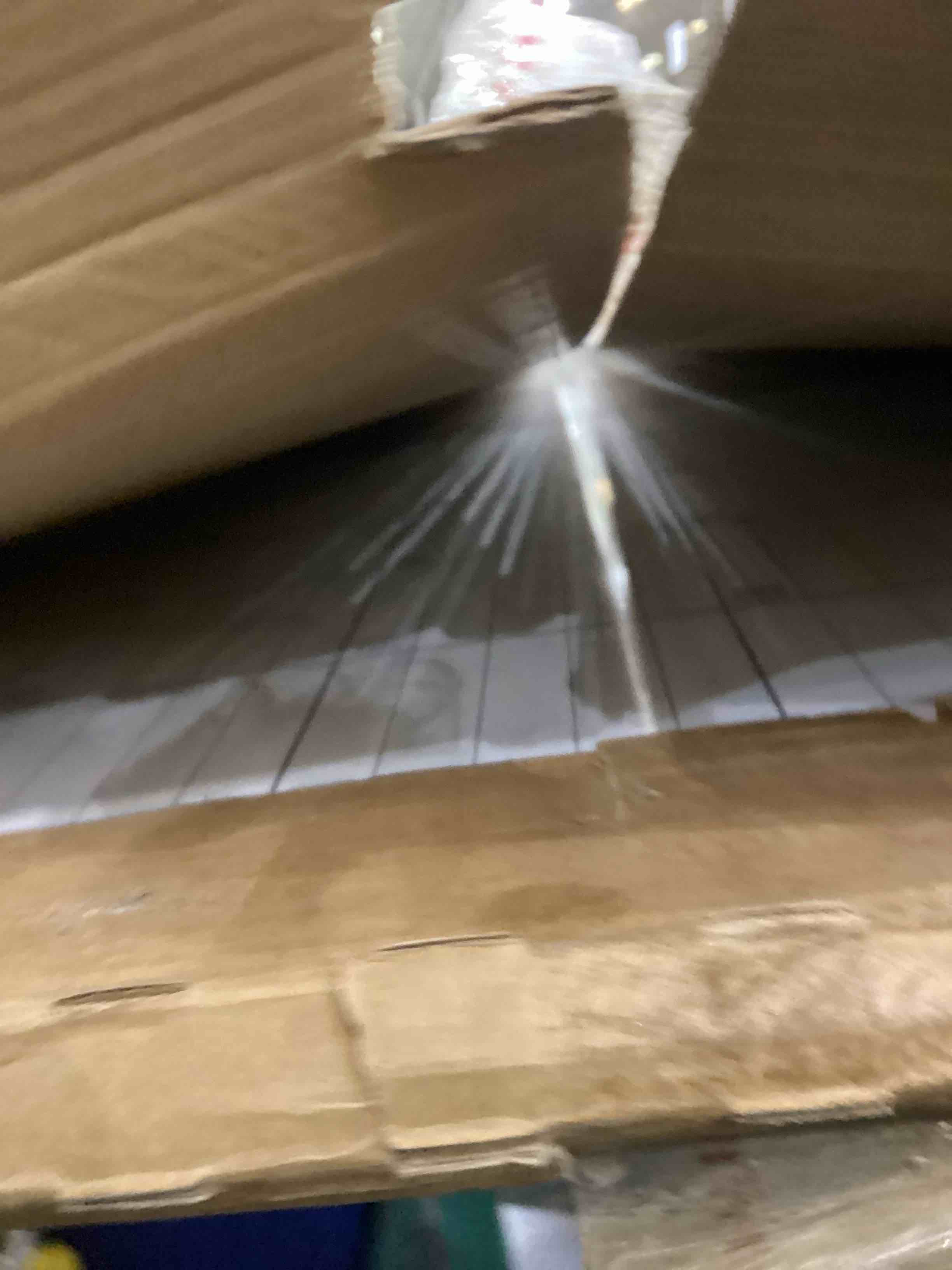 https://s3.amazonaws.com/lotting-images-prod/bidfta/PPE2551392_1752758562329.jpeg
