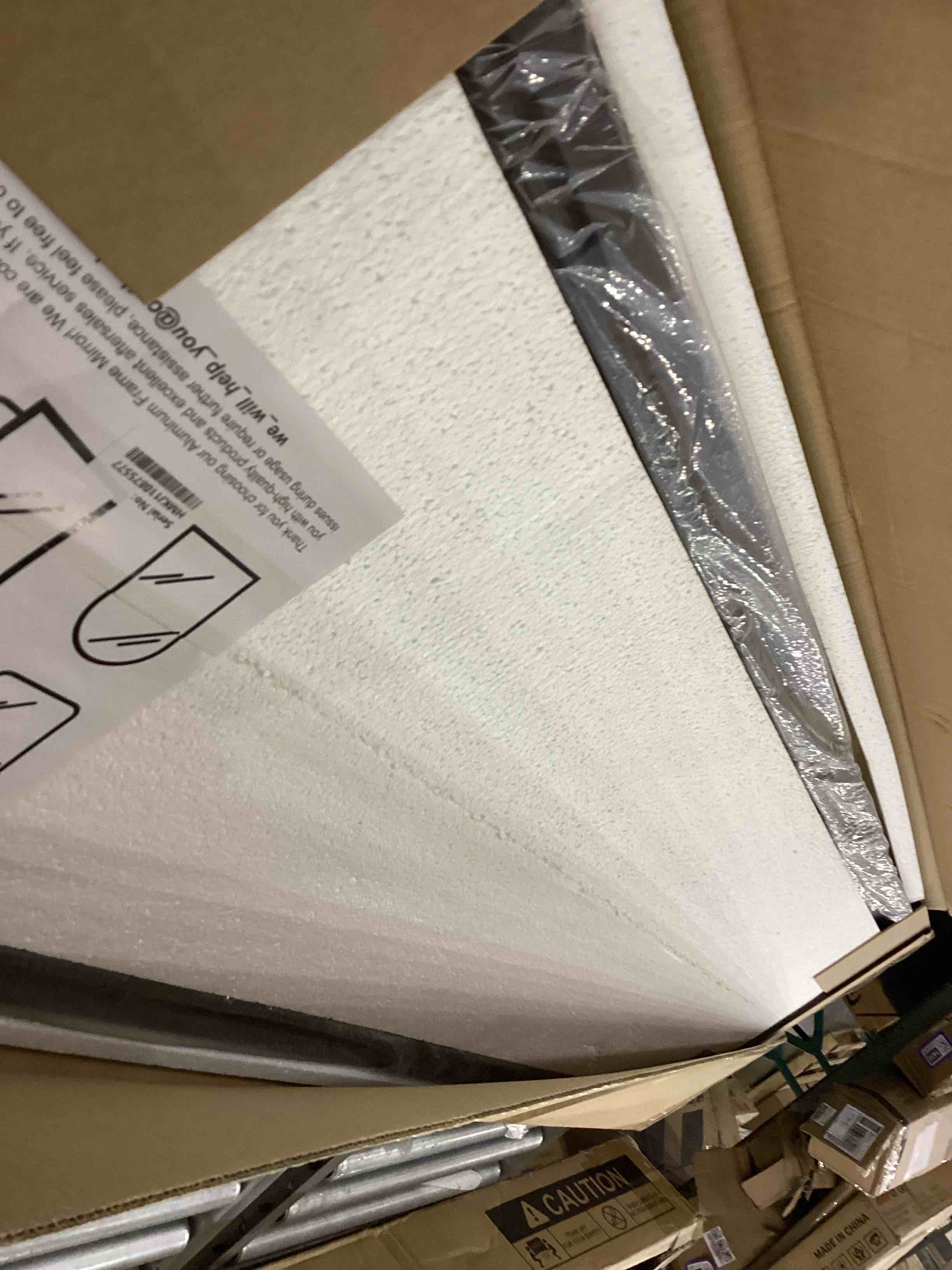 https://s3.amazonaws.com/lotting-images-prod/bidfta/PPE2551425_1752763587149.jpeg