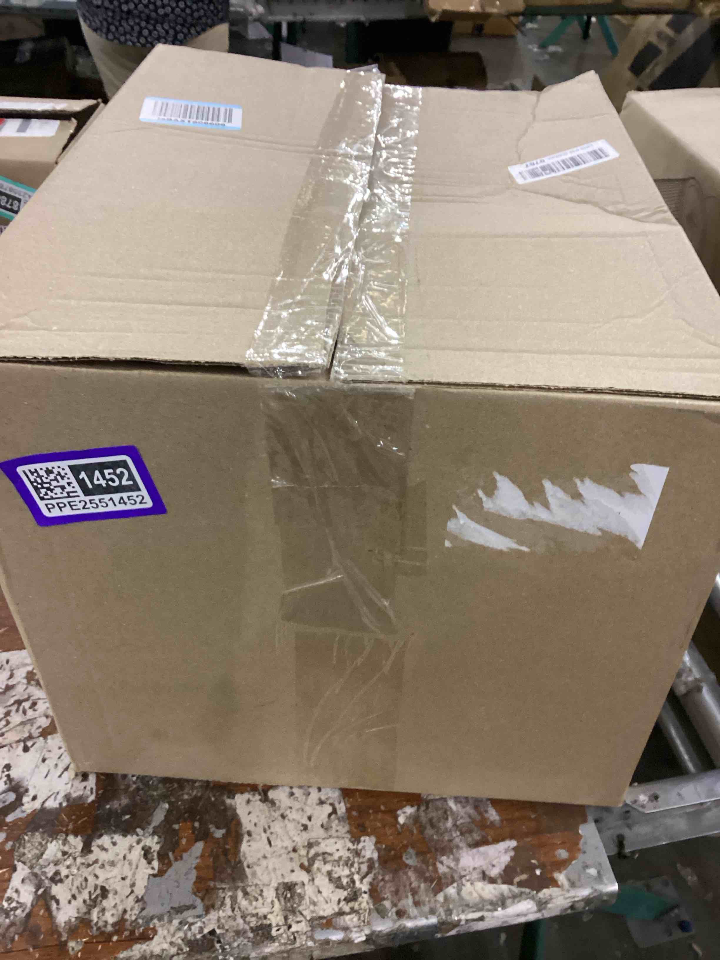 https://s3.amazonaws.com/lotting-images-prod/bidfta/PPE2551452_1752760818190.jpeg