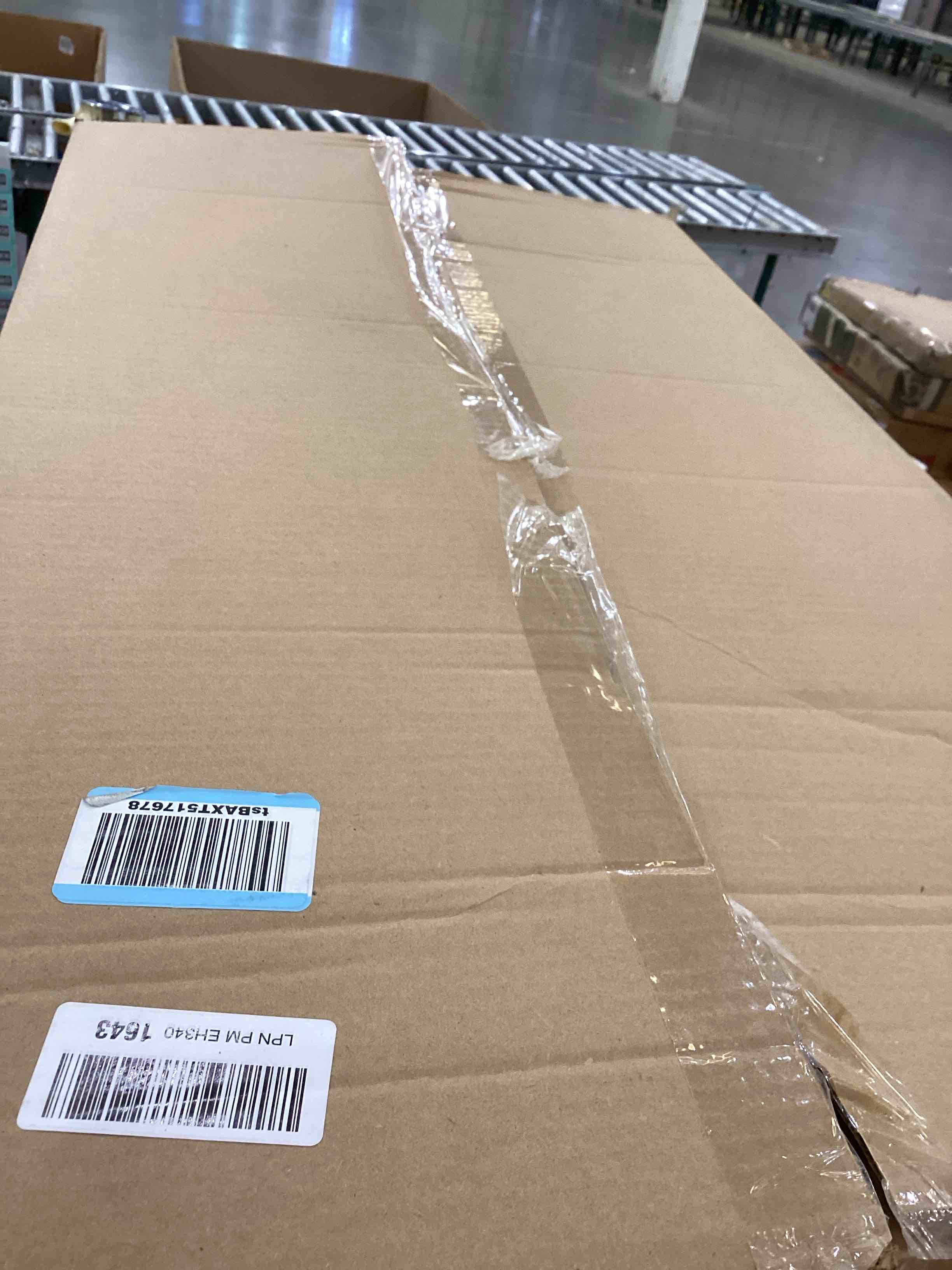https://s3.amazonaws.com/lotting-images-prod/bidfta/PPE2551589_1752780294090.jpeg