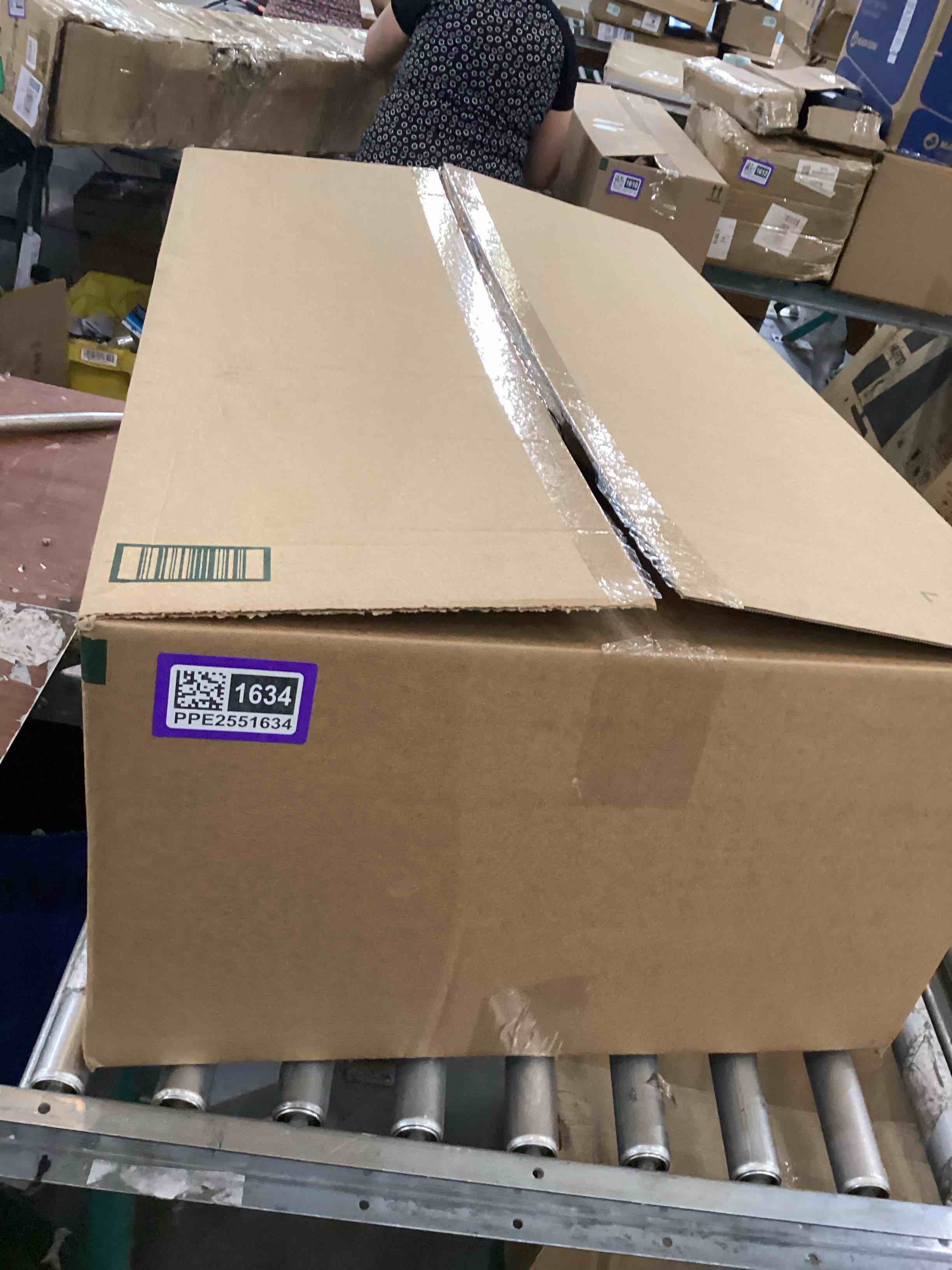 https://s3.amazonaws.com/lotting-images-prod/bidfta/PPE2551634_1752777166054.jpeg