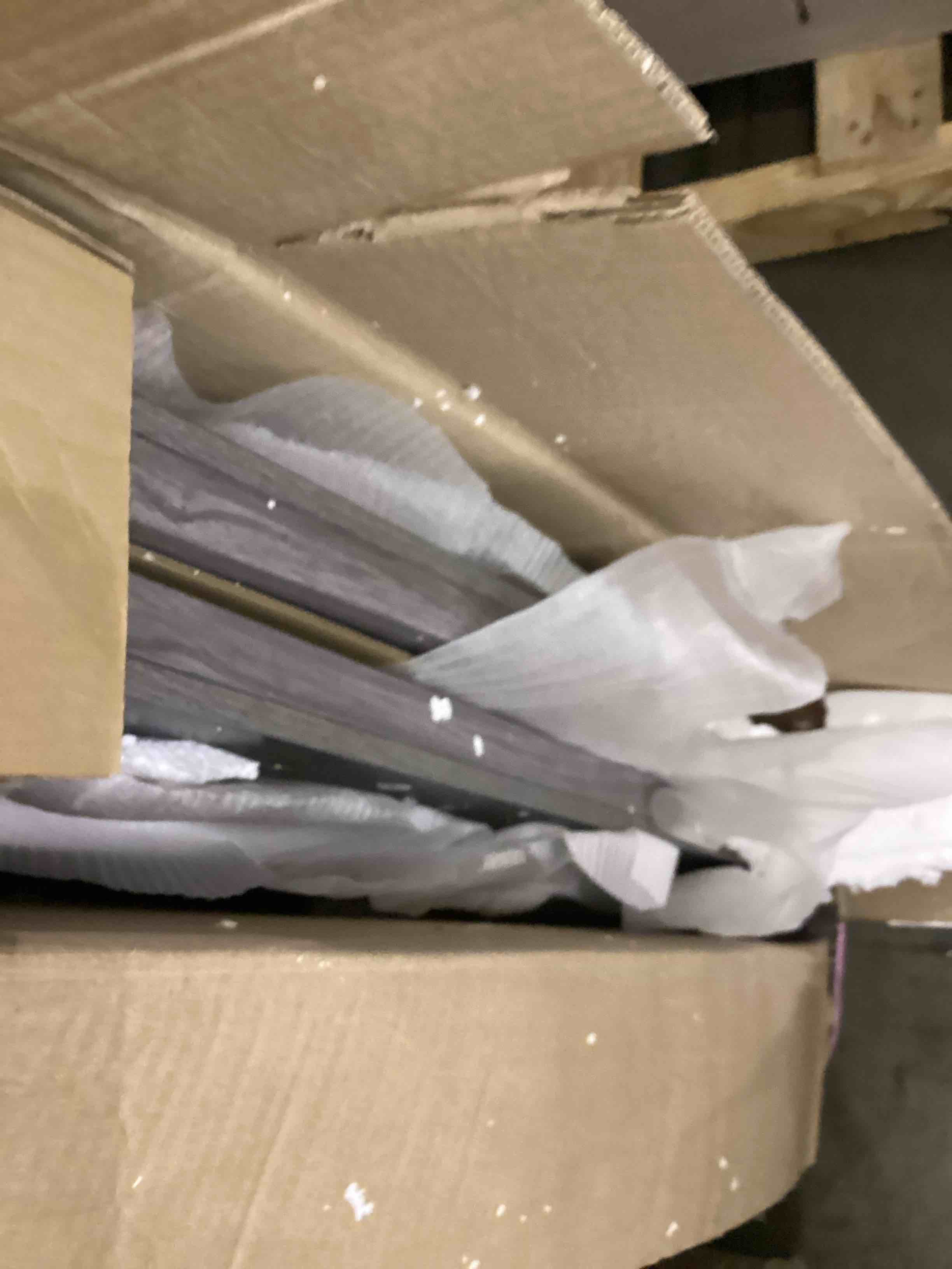 https://s3.amazonaws.com/lotting-images-prod/bidfta/PPE2551864_1753100293254.jpeg