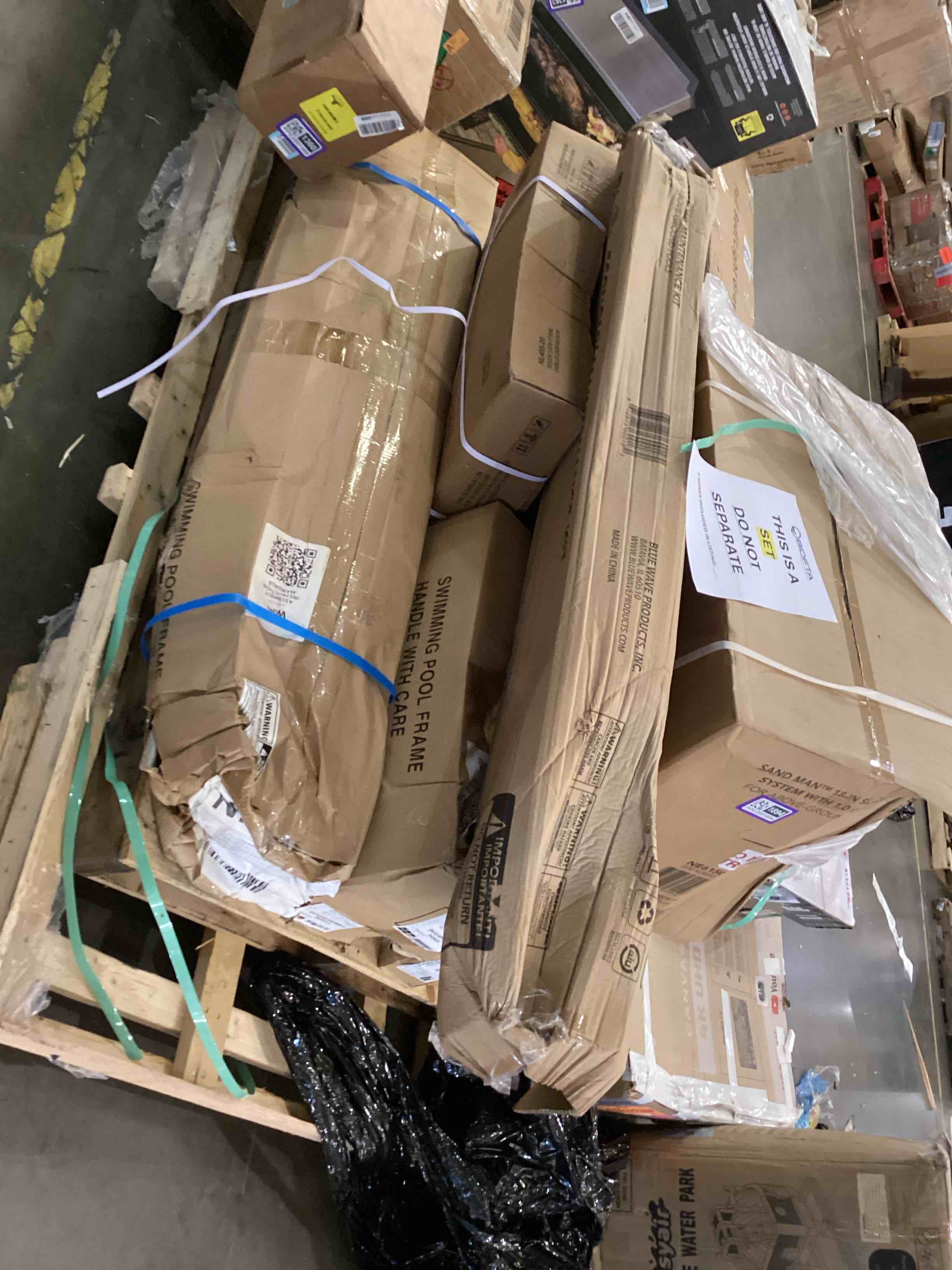 https://s3.amazonaws.com/lotting-images-prod/bidfta/PPE2551894_1753106007338.jpeg
