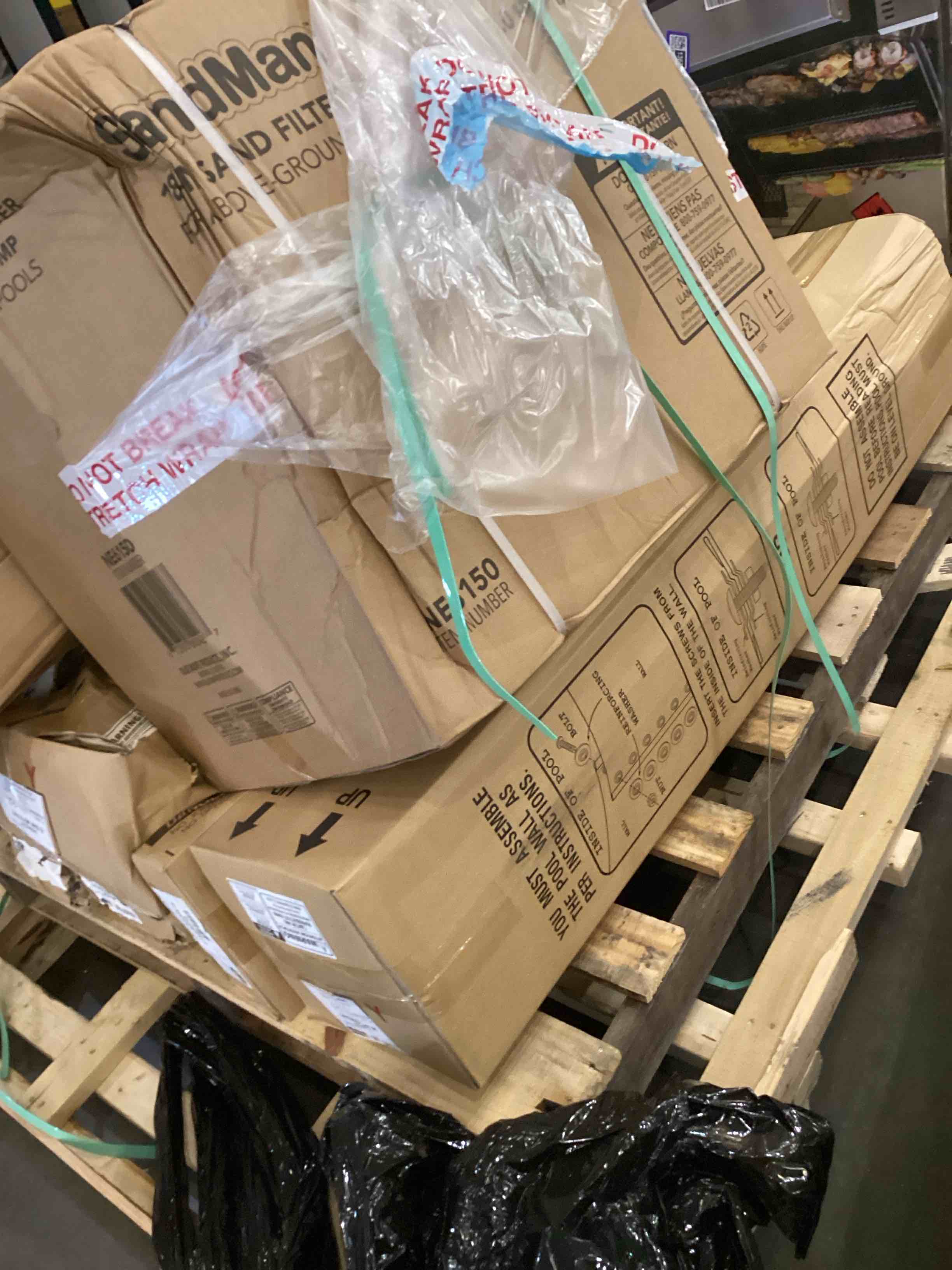 https://s3.amazonaws.com/lotting-images-prod/bidfta/PPE2551894_1753106012767.jpeg