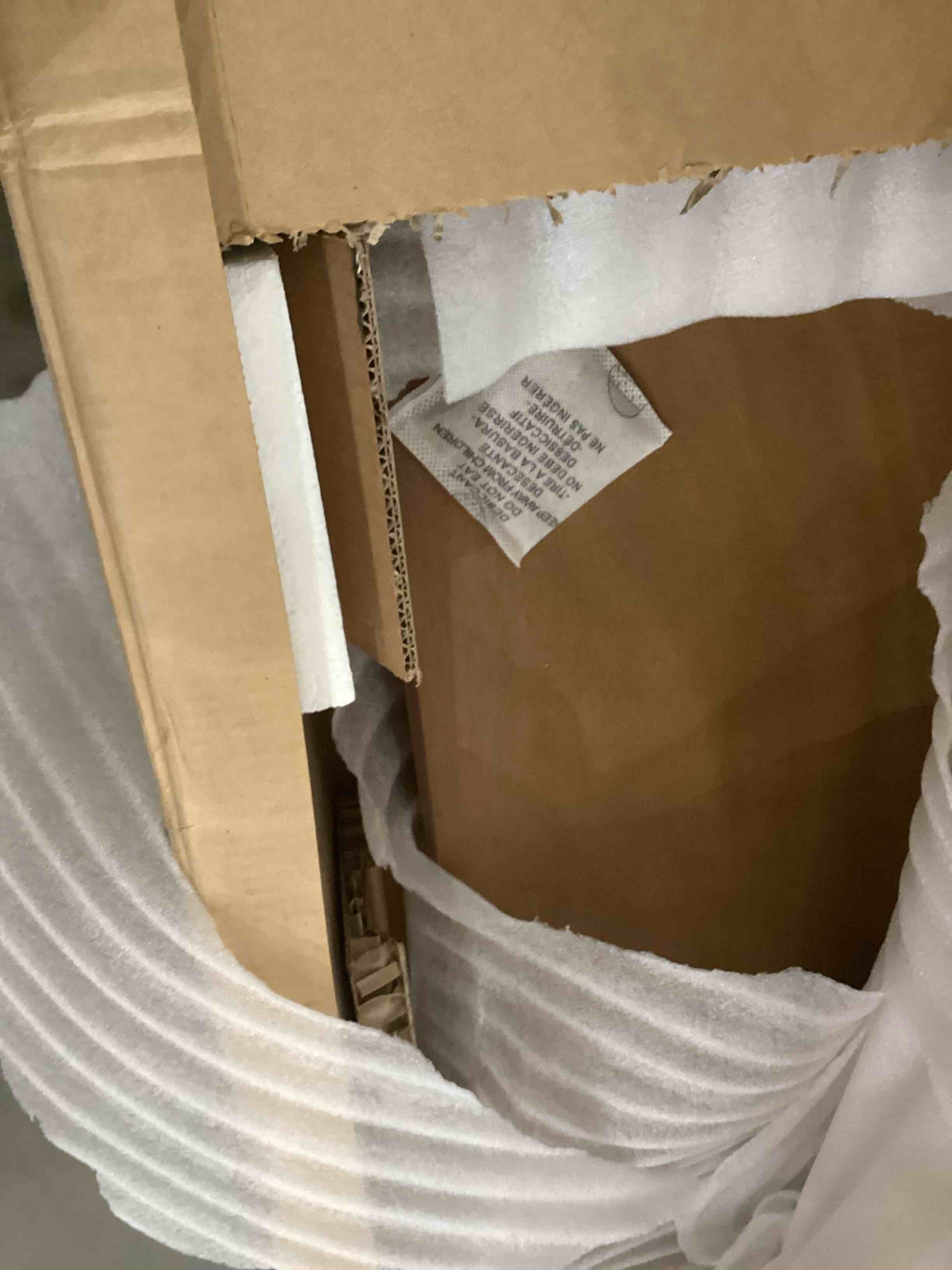 https://s3.amazonaws.com/lotting-images-prod/bidfta/PPE2552190_1753188865978.jpeg
