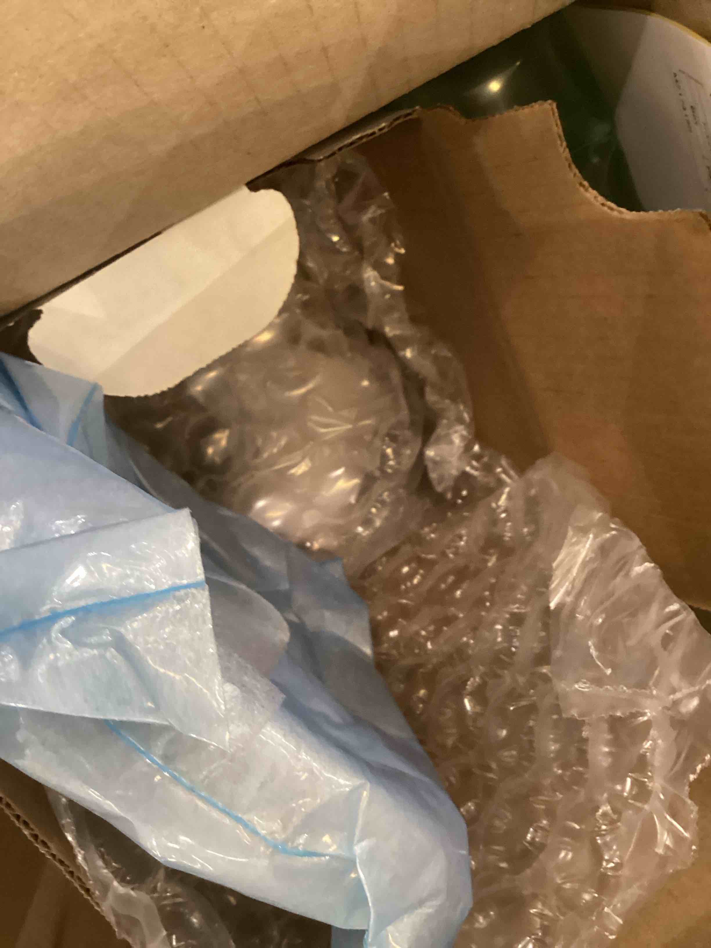 https://s3.amazonaws.com/lotting-images-prod/bidfta/PPE2552392_1753198313919.jpeg