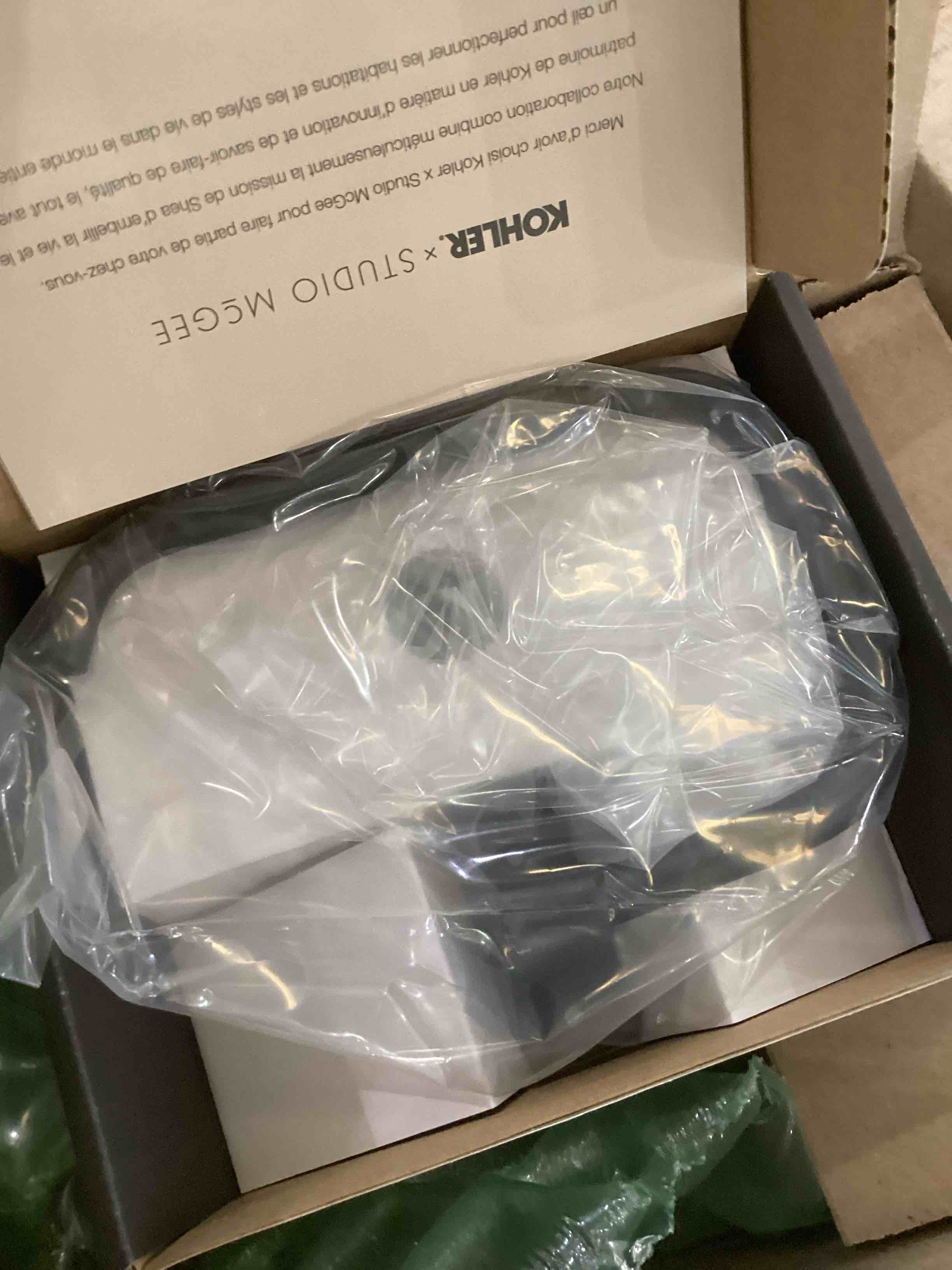 https://s3.amazonaws.com/lotting-images-prod/bidfta/PPE2552395_1753198452361.jpeg