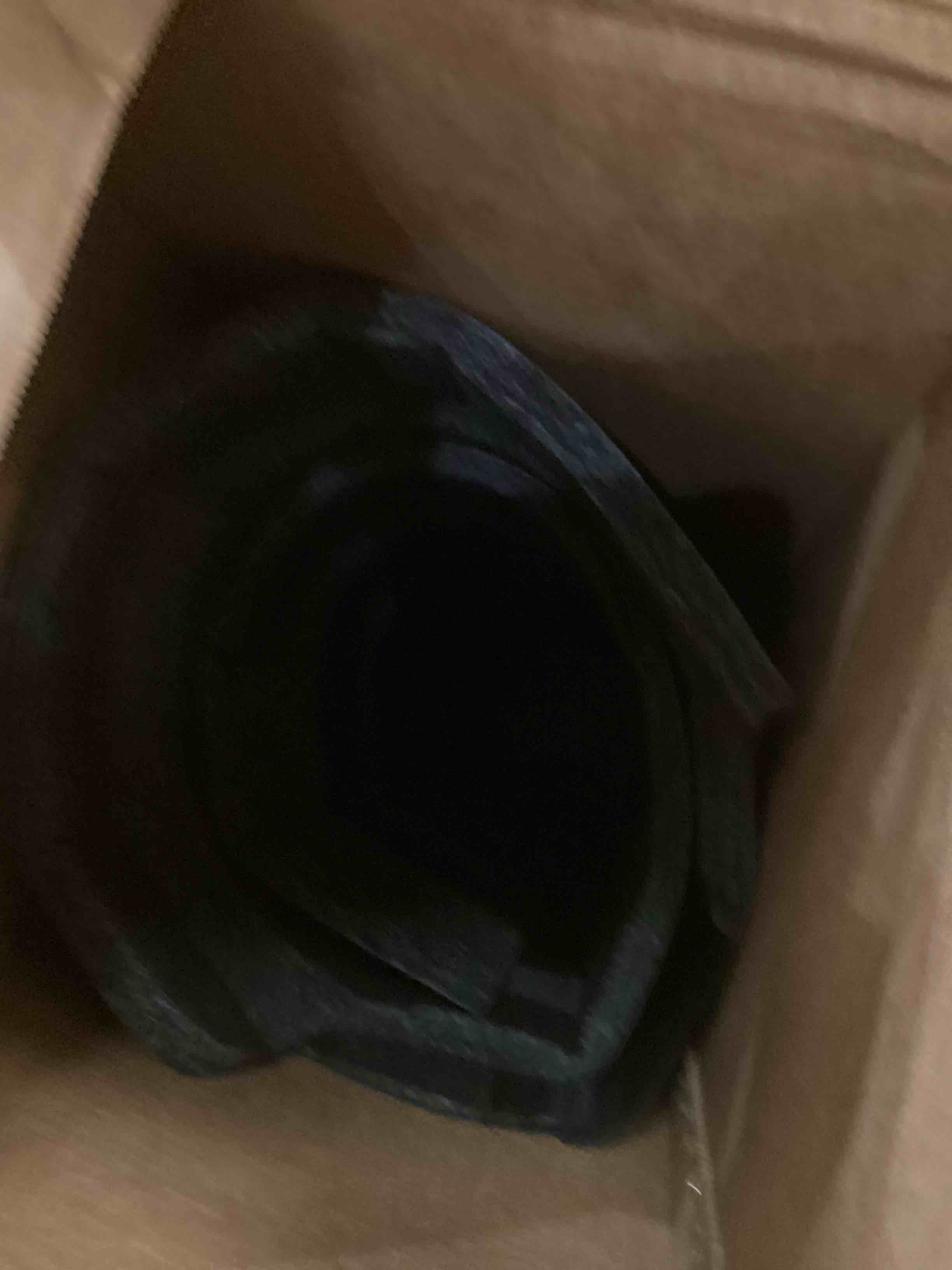https://s3.amazonaws.com/lotting-images-prod/bidfta/PPE2552415_1753203615608.jpeg