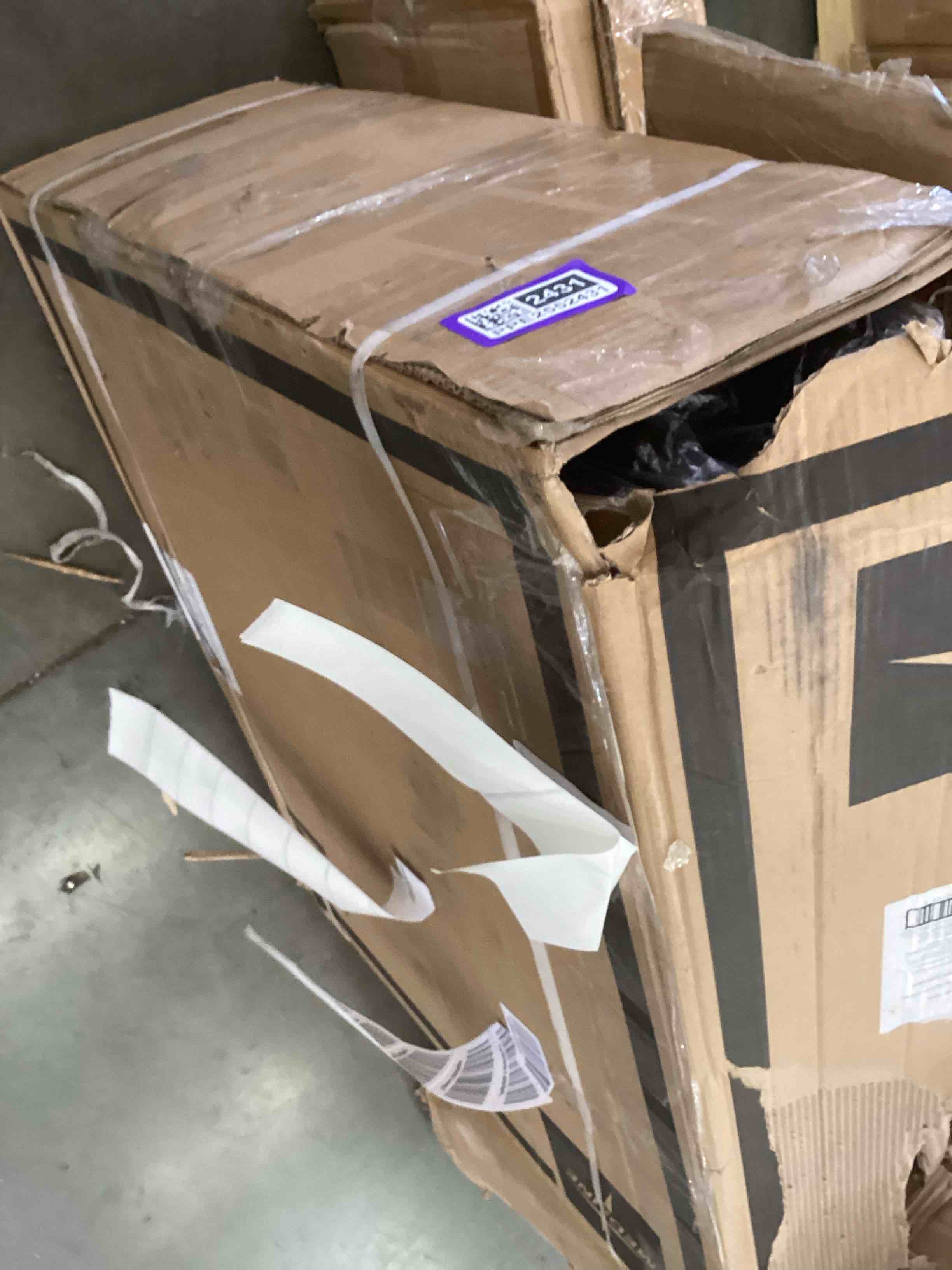 https://s3.amazonaws.com/lotting-images-prod/bidfta/PPE2552431_1753205744133.jpeg