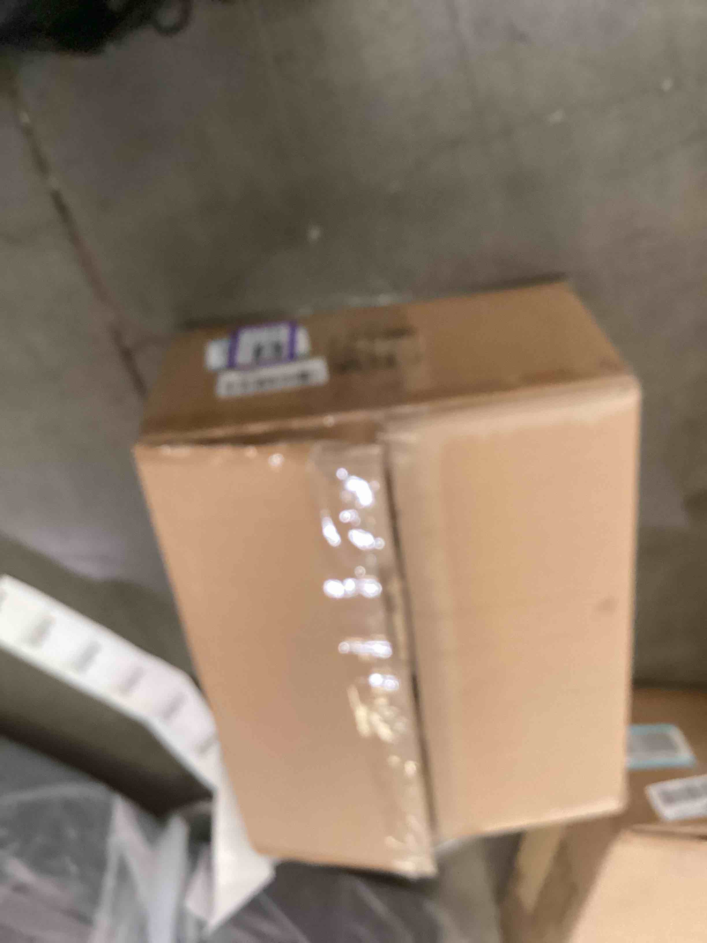 https://s3.amazonaws.com/lotting-images-prod/bidfta/PPE2552484_1753210368445.jpeg