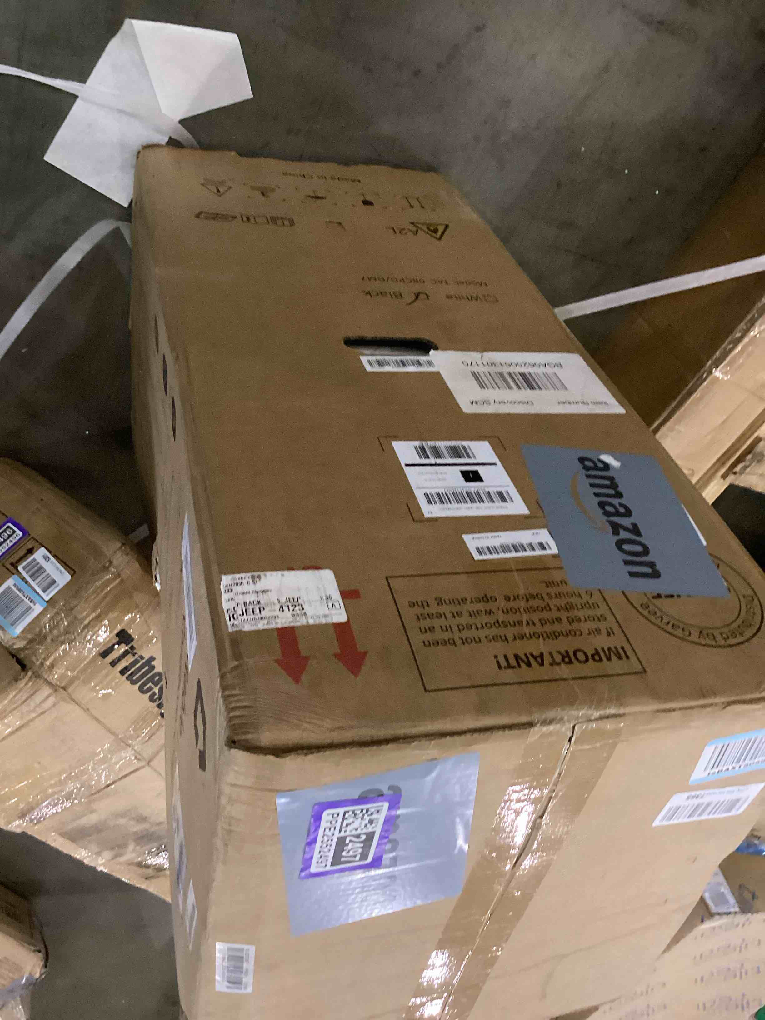 https://s3.amazonaws.com/lotting-images-prod/bidfta/PPE2552497_1753211145865.jpeg